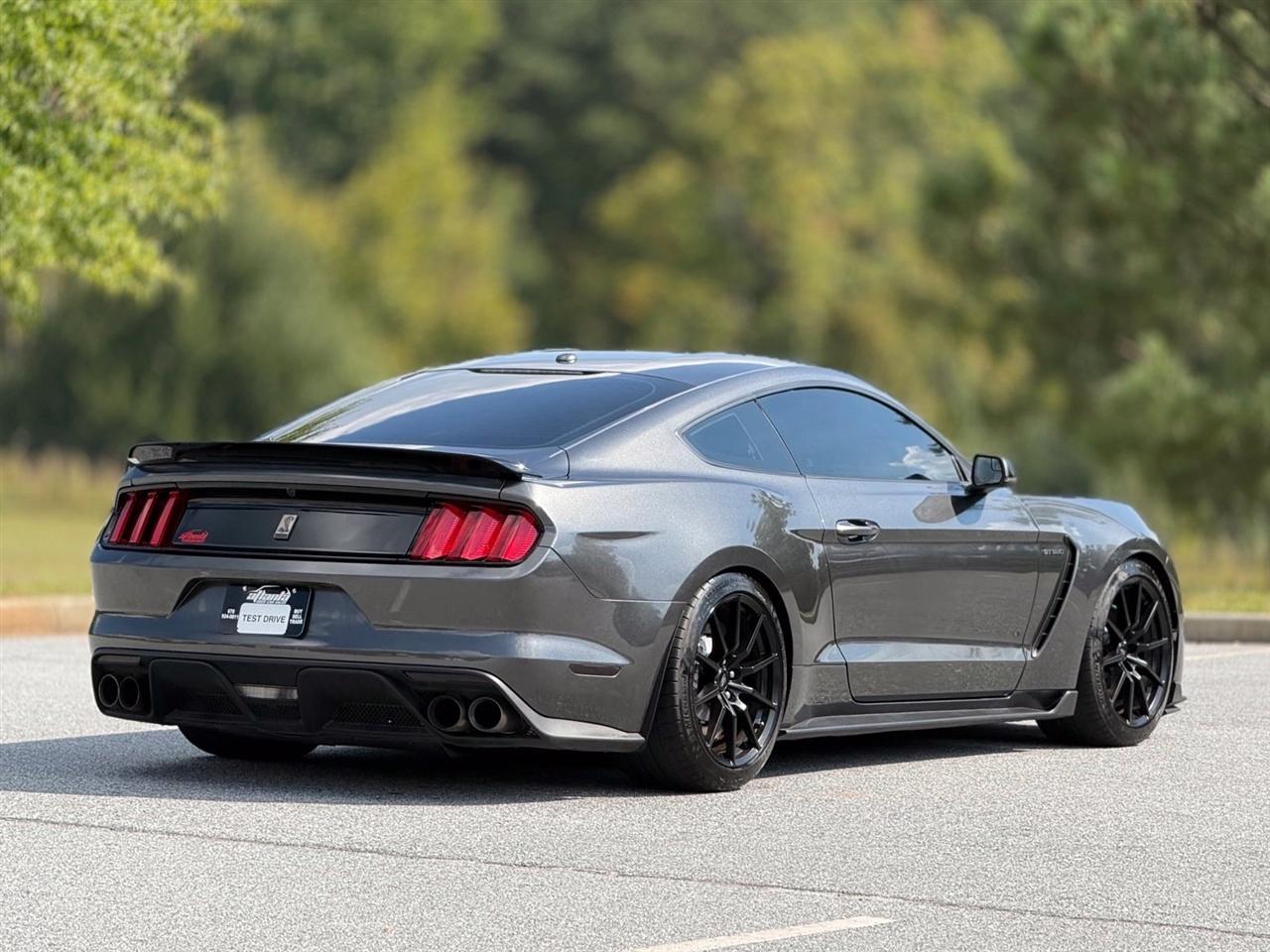 Ford Mustang  2017