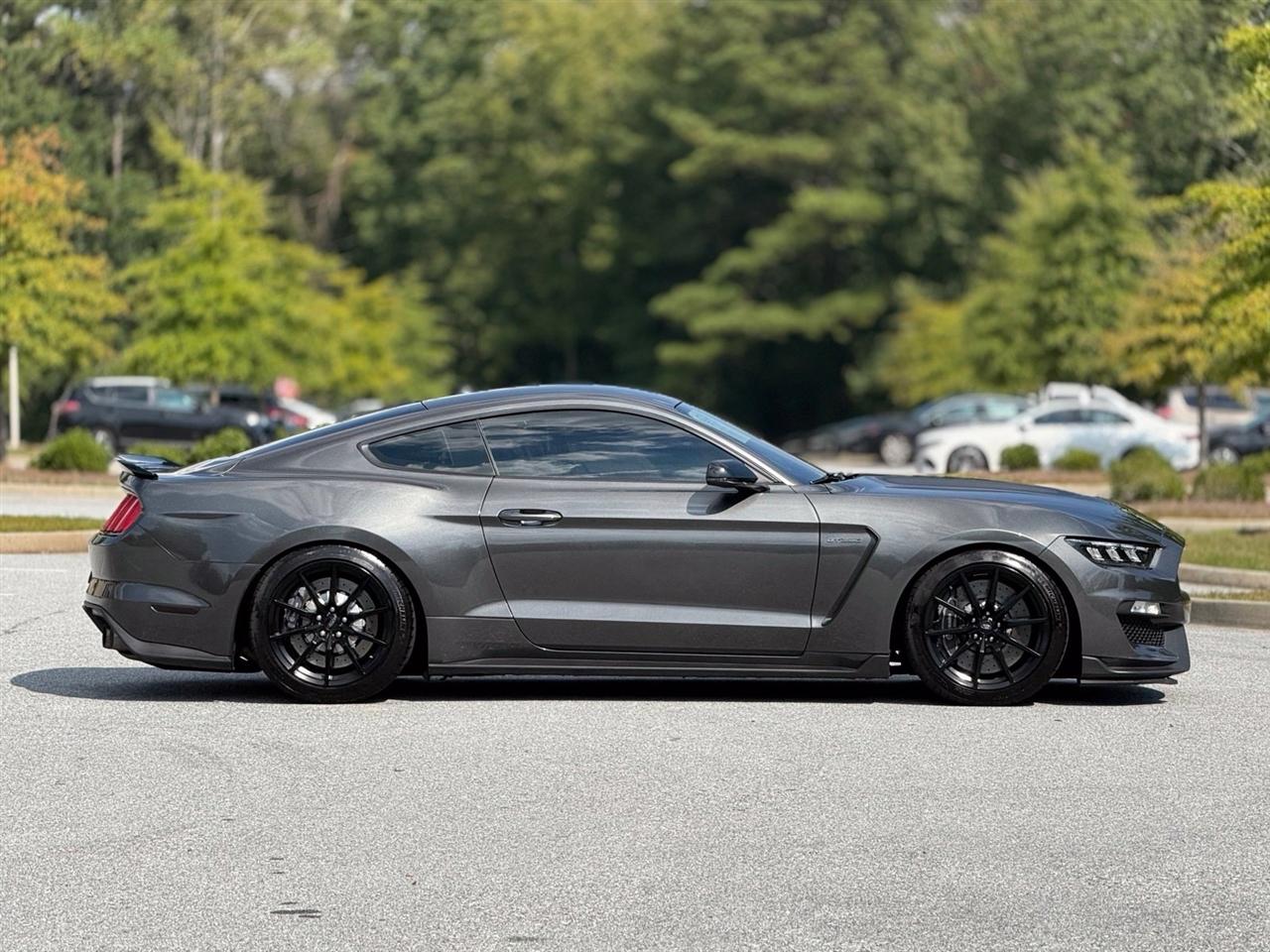 Ford Mustang  2017