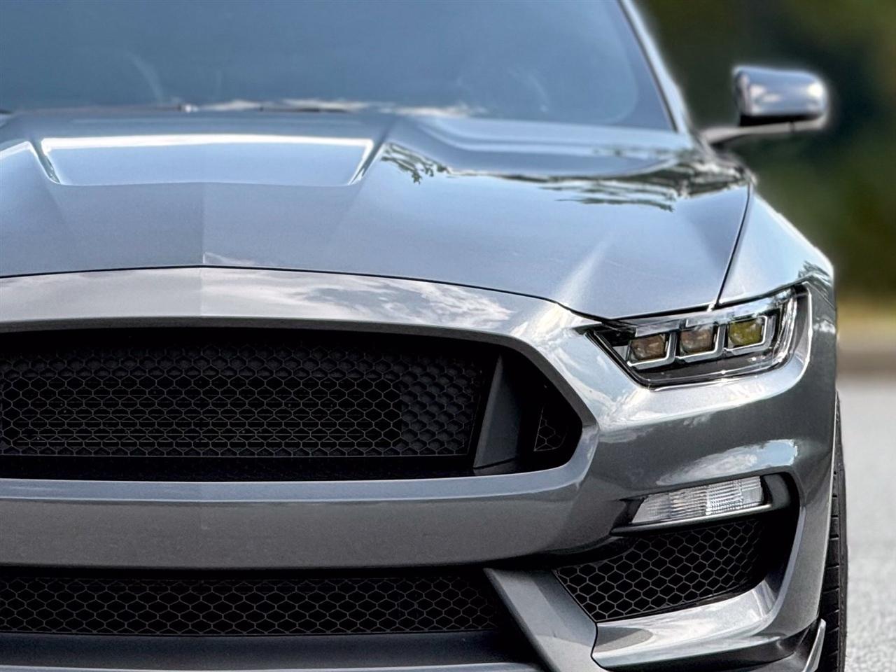 Ford Mustang  2017