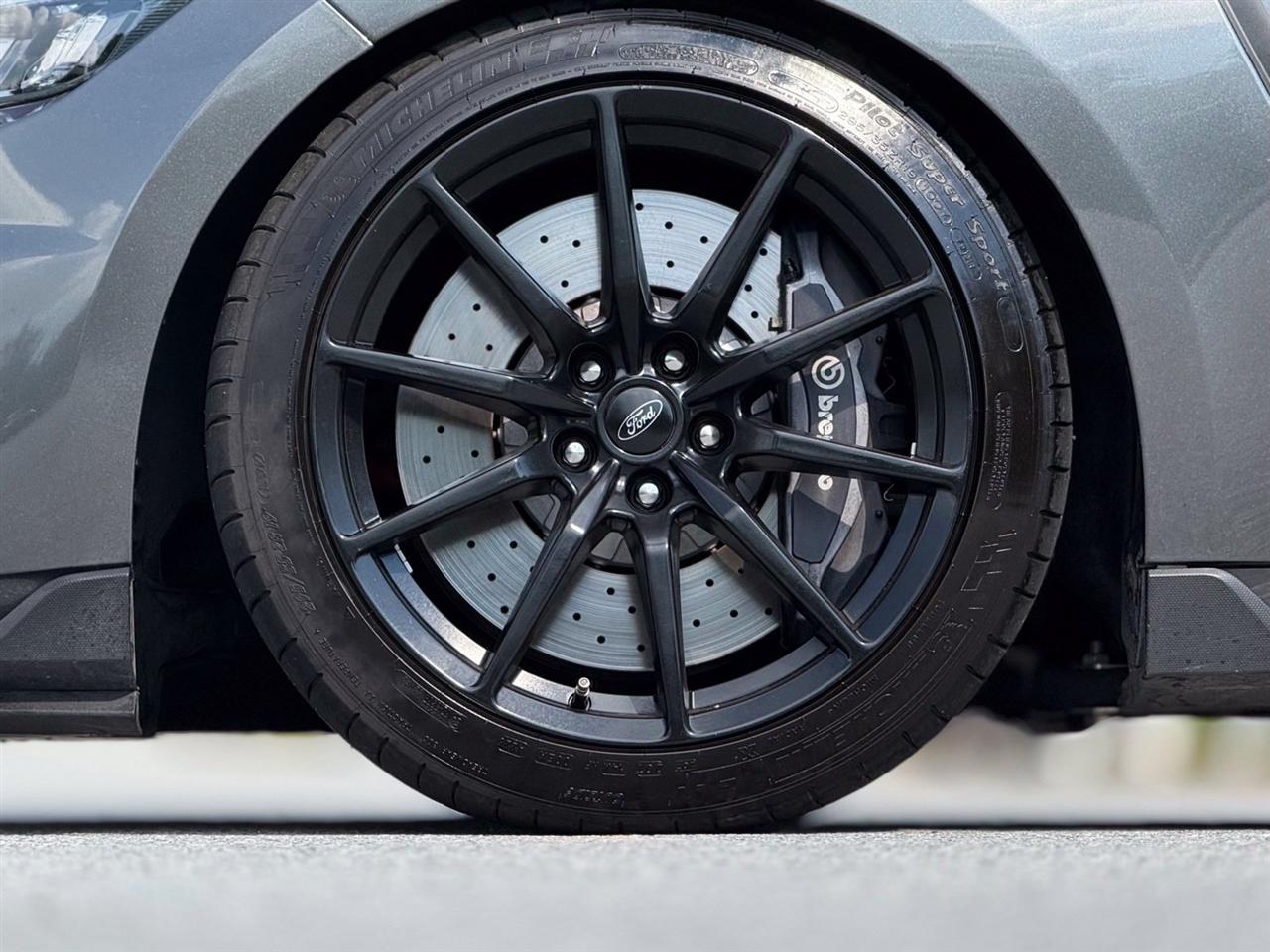 Ford Mustang  2017