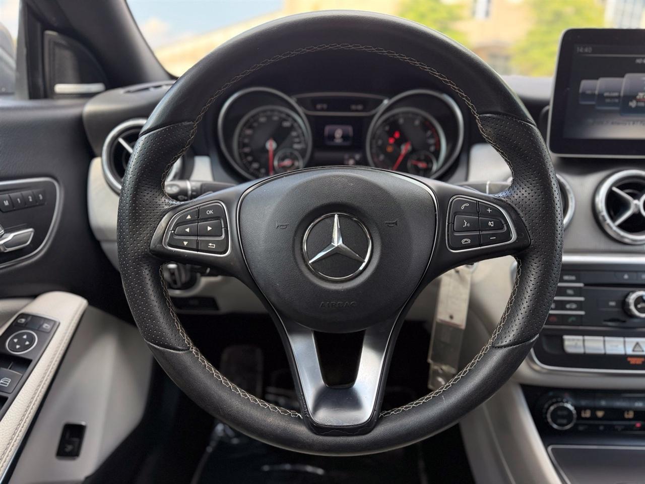 Mercedes-Benz CLA  2017