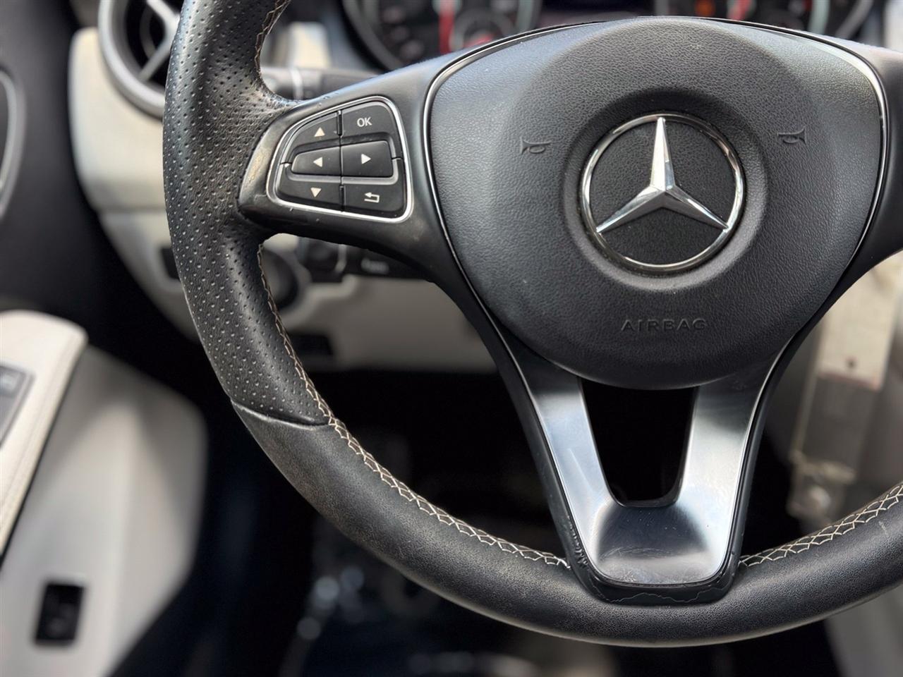 Mercedes-Benz CLA  2017