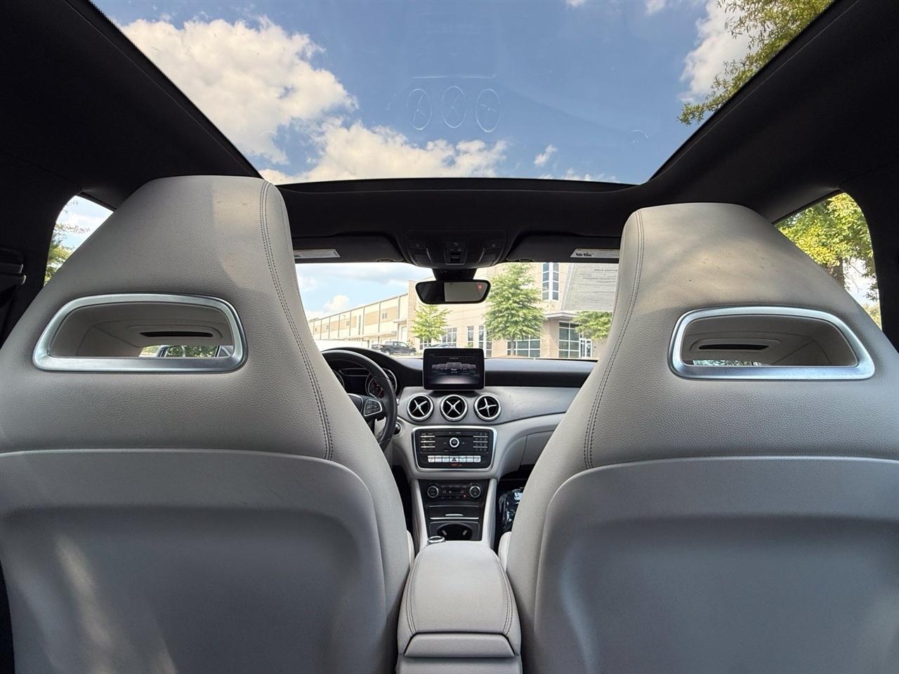 Mercedes-Benz CLA  2017