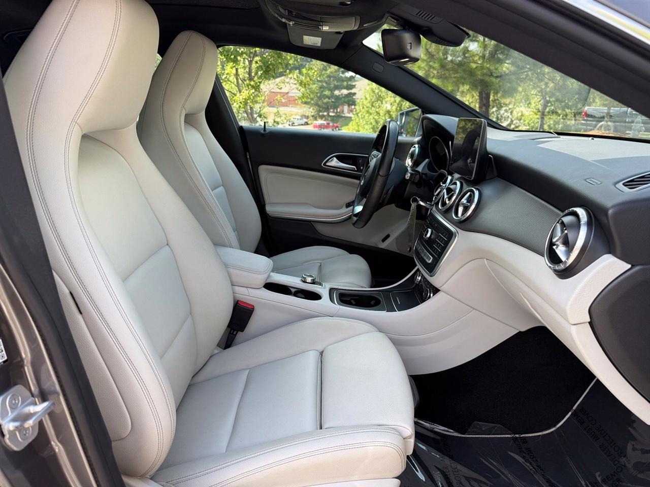 Mercedes-Benz CLA  2017