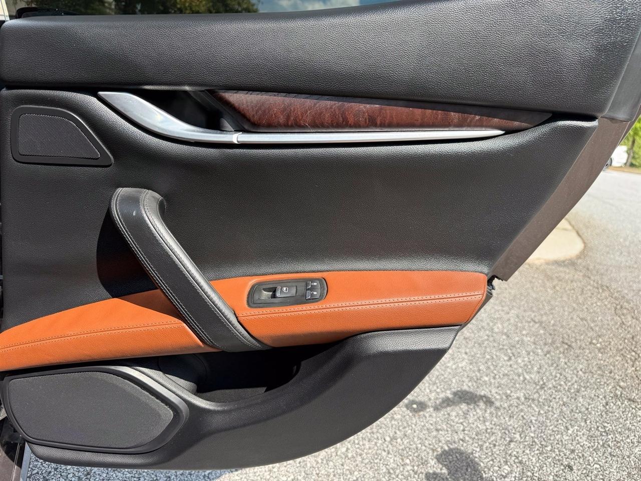 Maserati Ghibli  2016