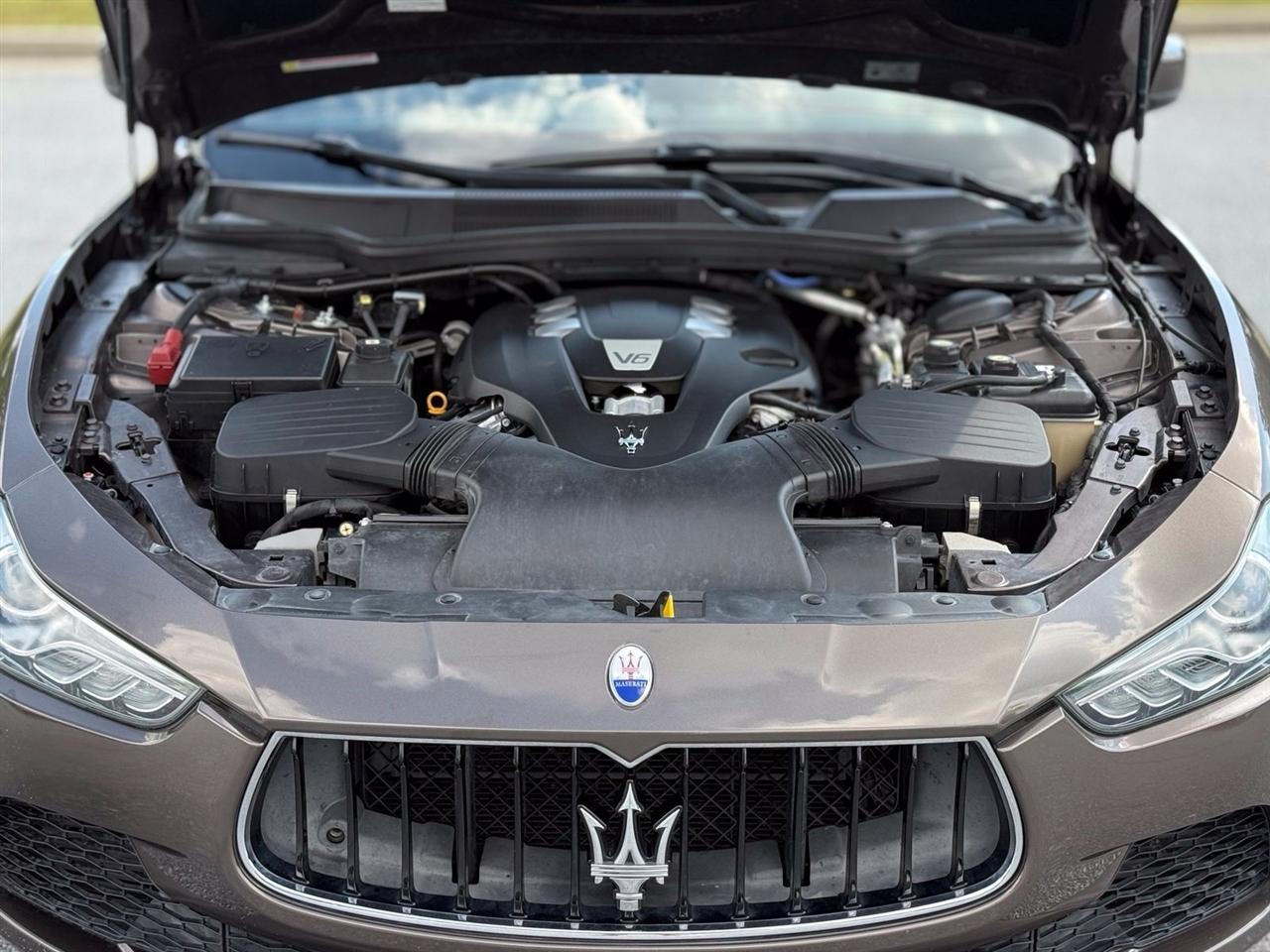 Maserati Ghibli  2016