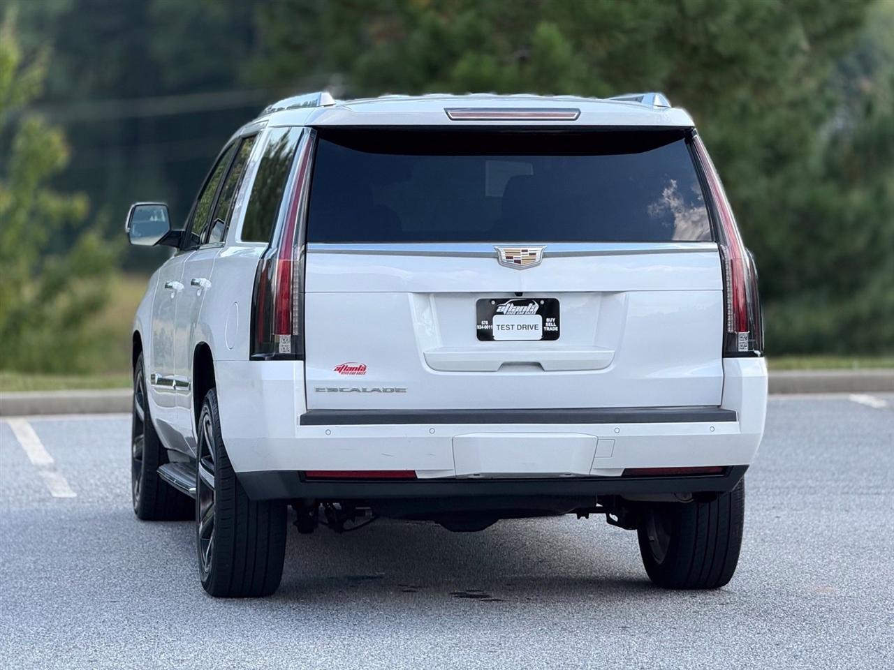Cadillac Escalade  2016