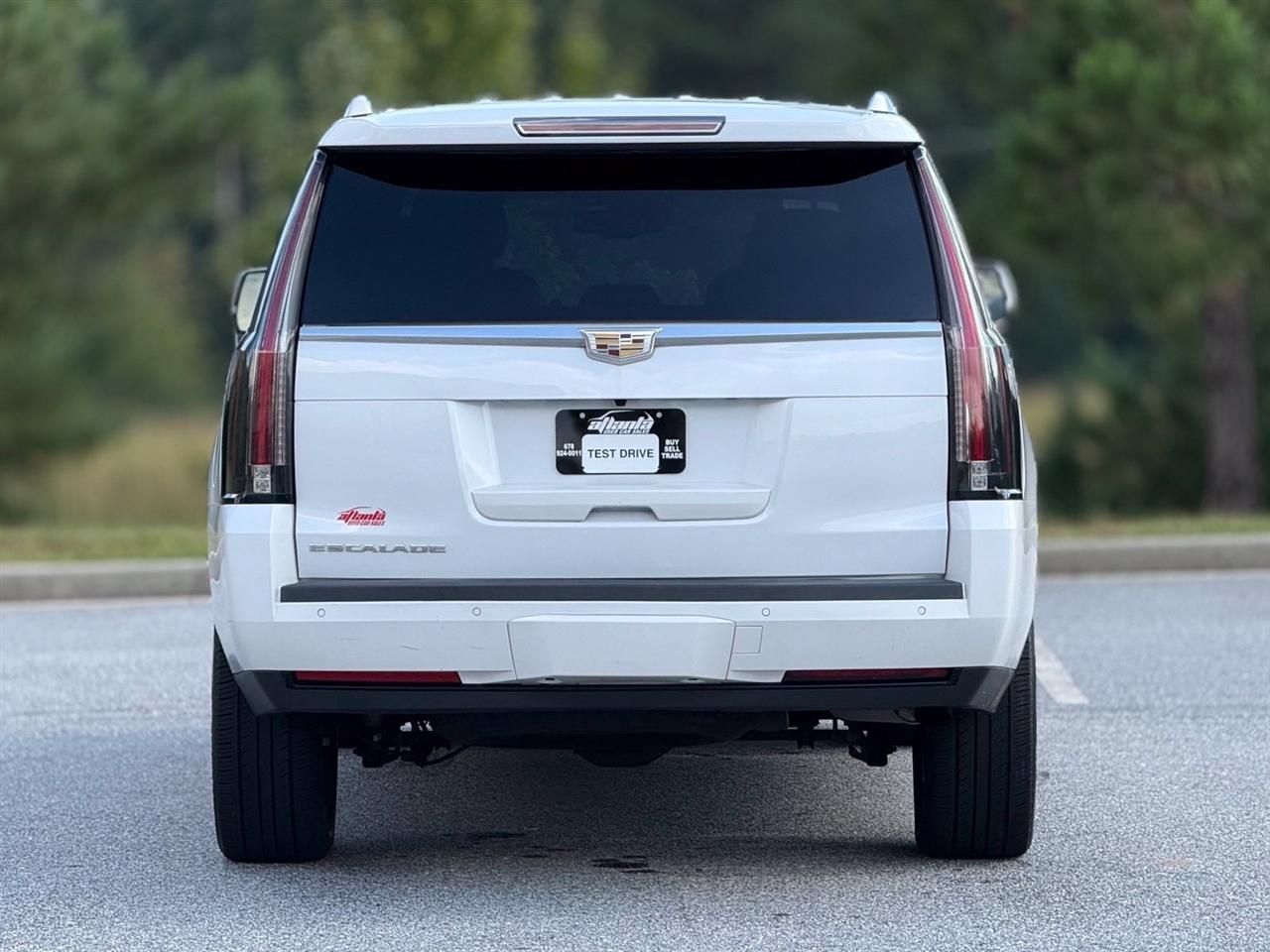 Cadillac Escalade  2016