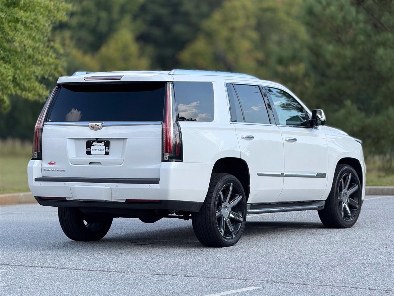 Cadillac Escalade  2016