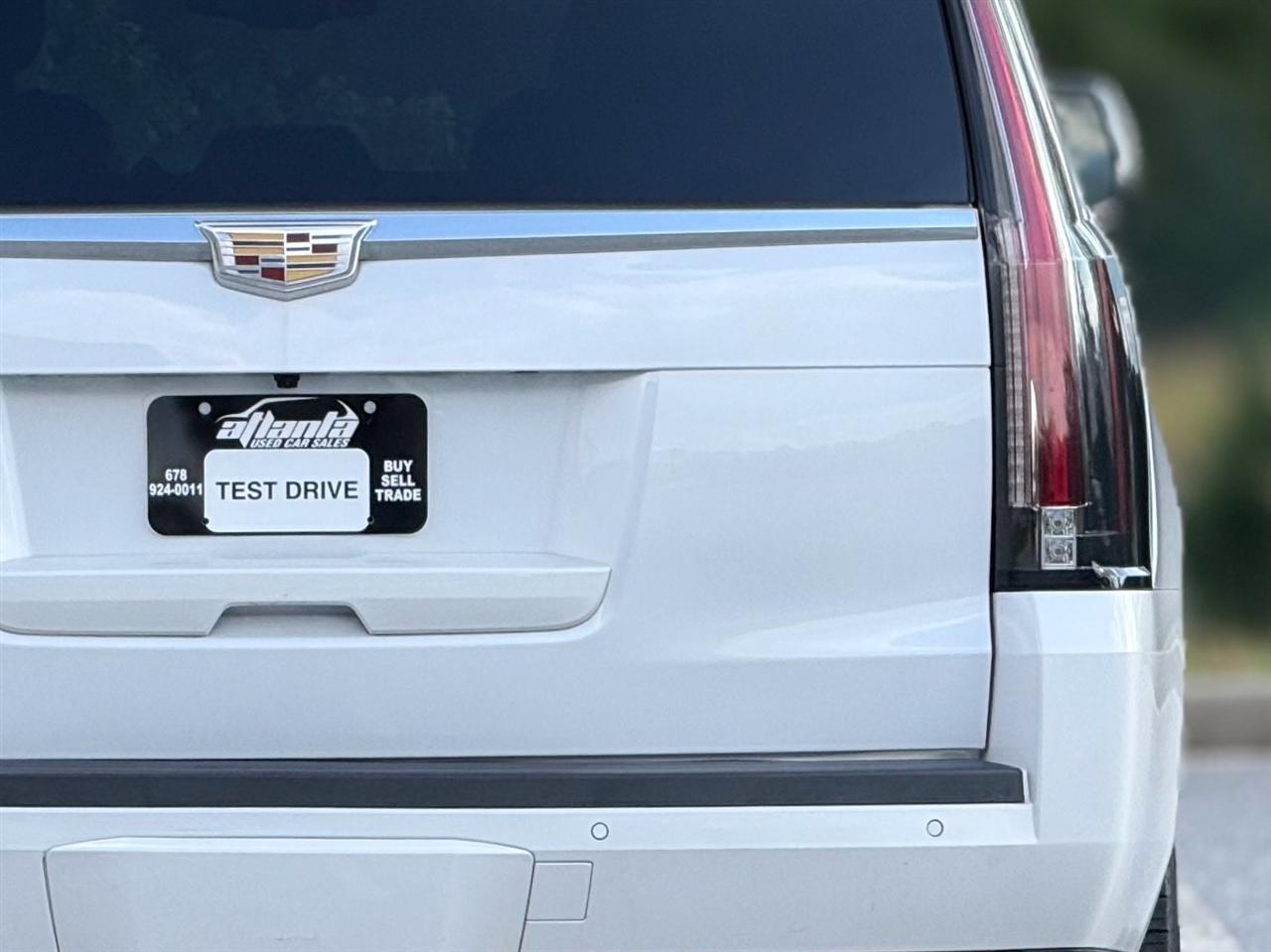 Cadillac Escalade  2016