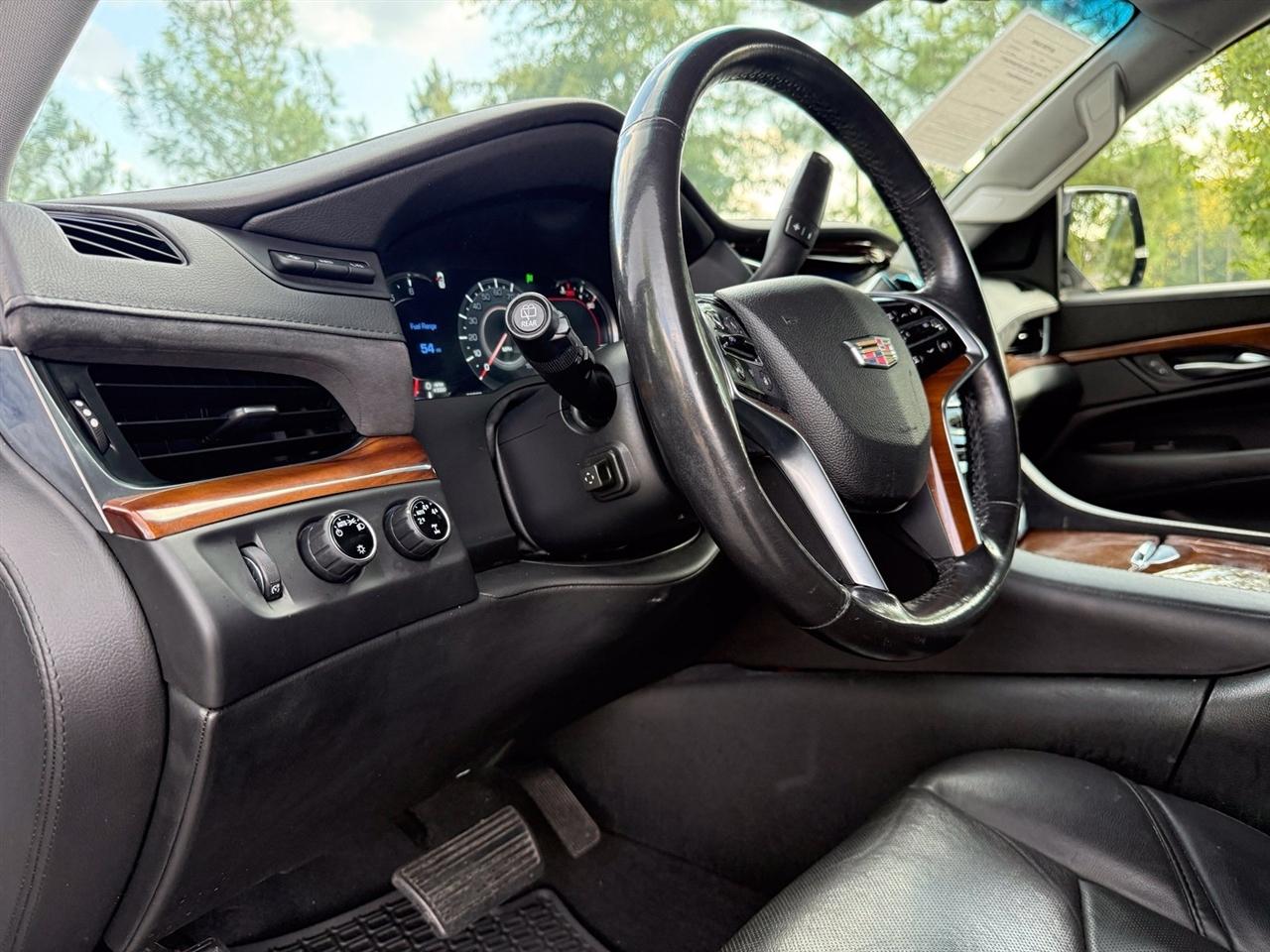 Cadillac Escalade  2016