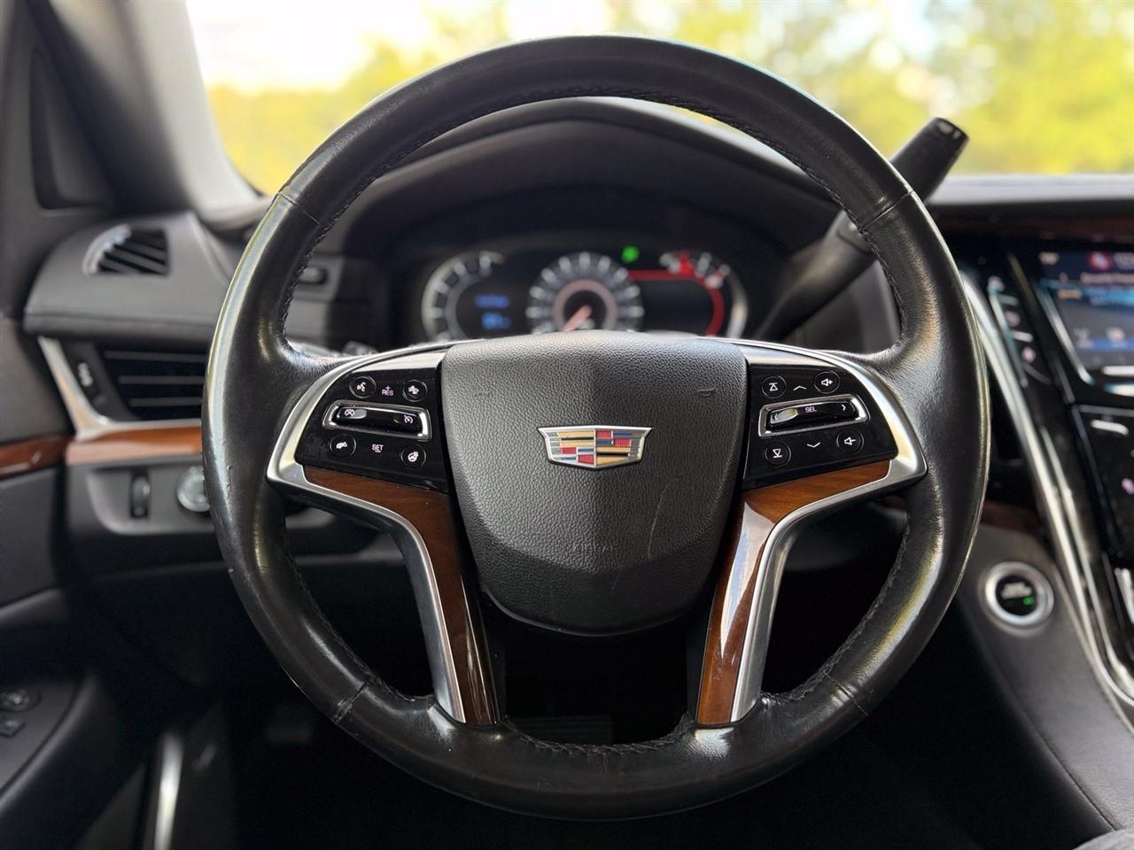 Cadillac Escalade  2016