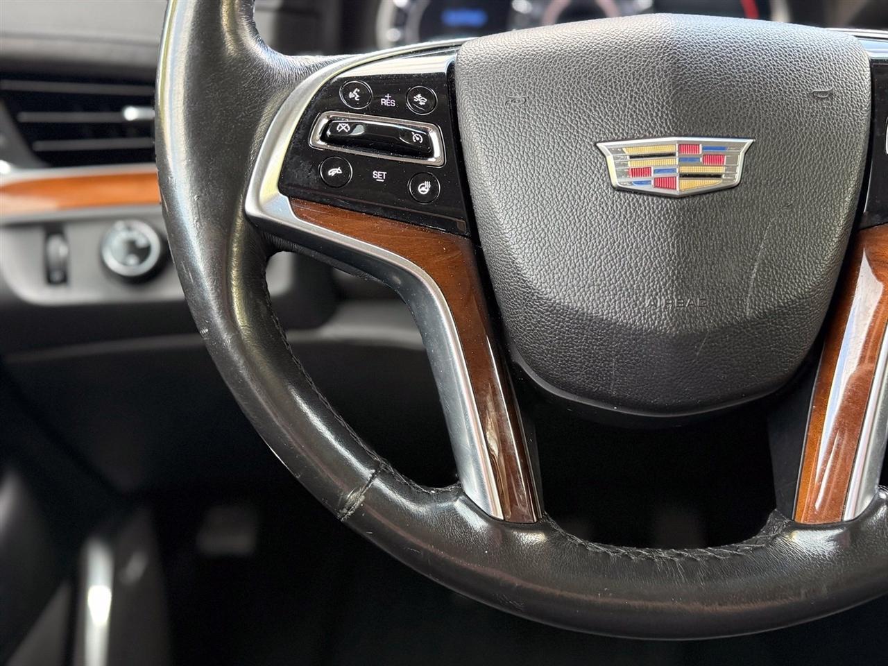 Cadillac Escalade  2016