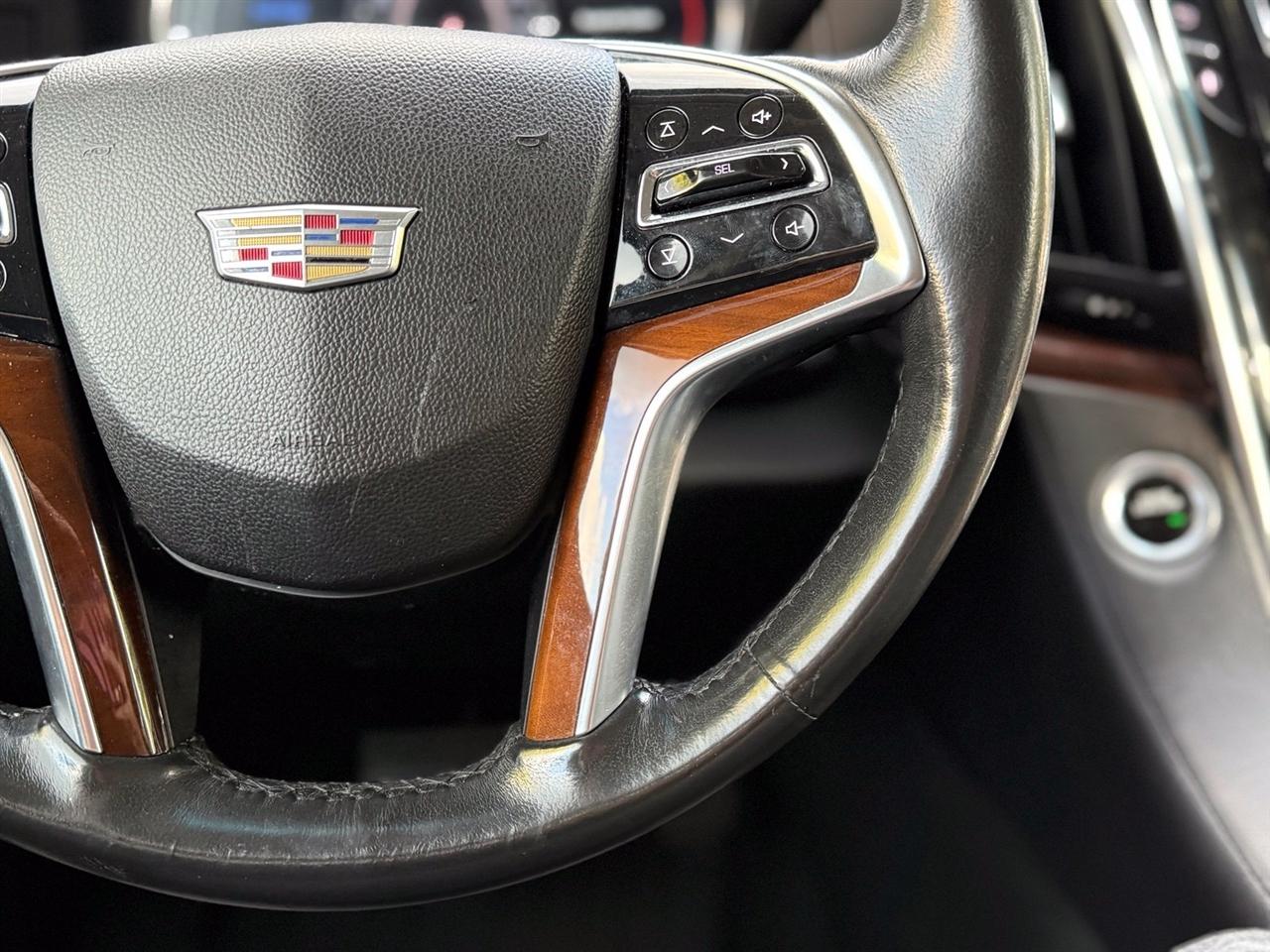 Cadillac Escalade  2016