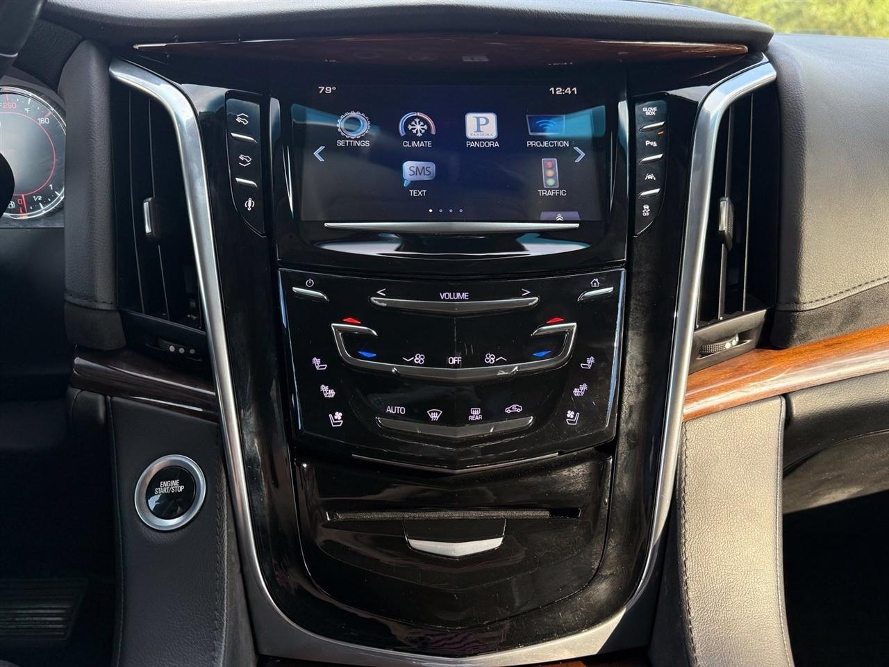 Cadillac Escalade  2016