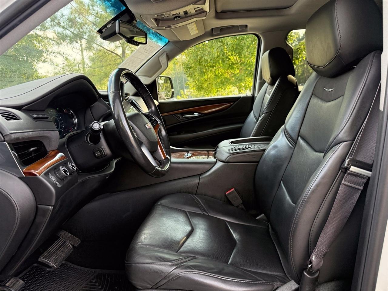 Cadillac Escalade  2016