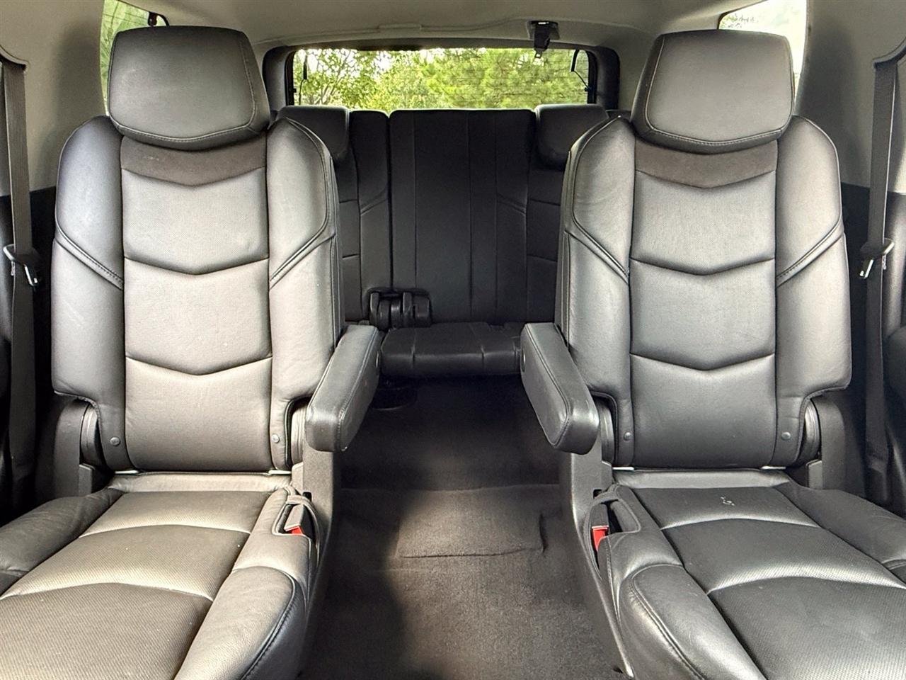 Cadillac Escalade  2016