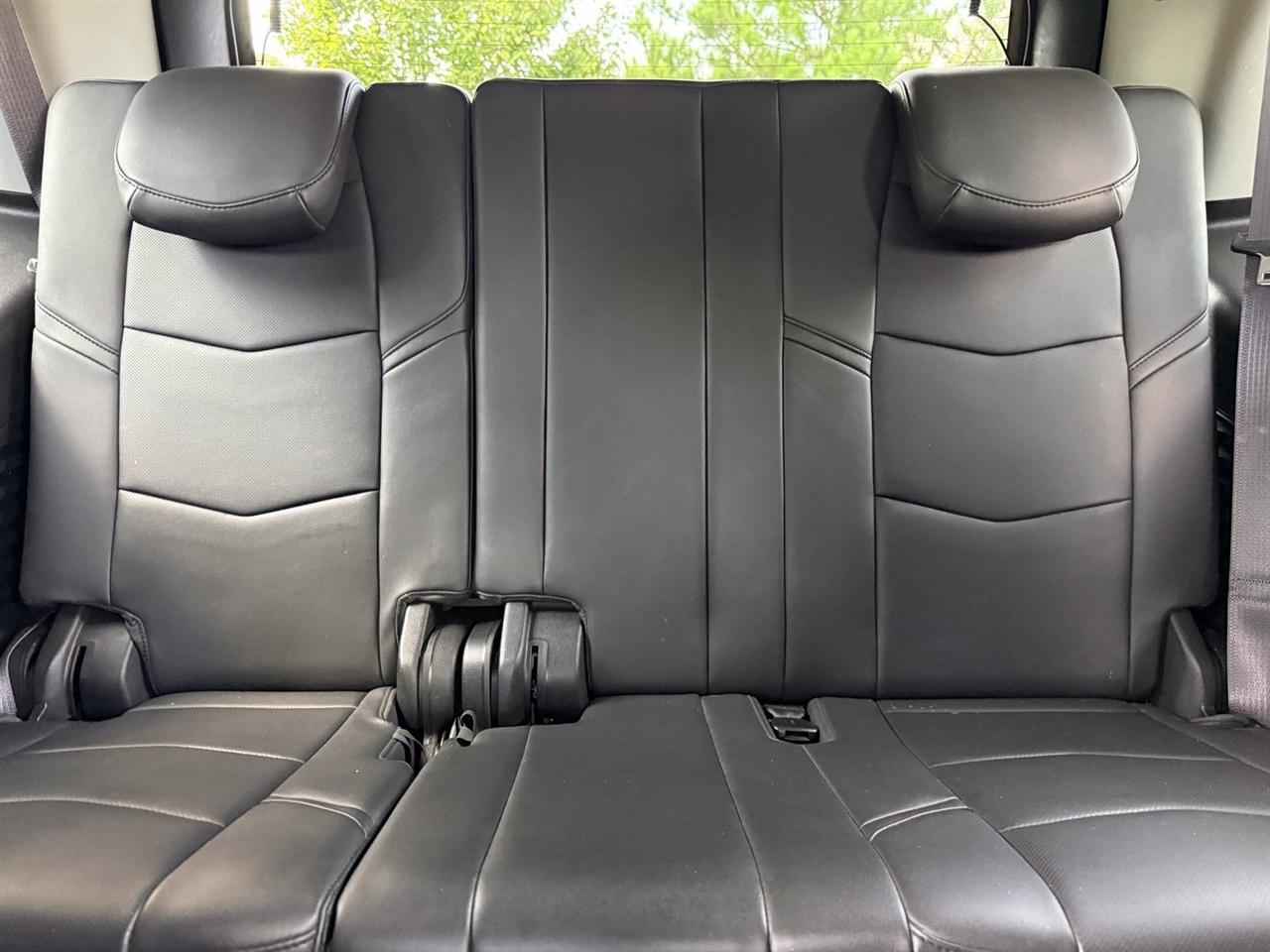 Cadillac Escalade  2016