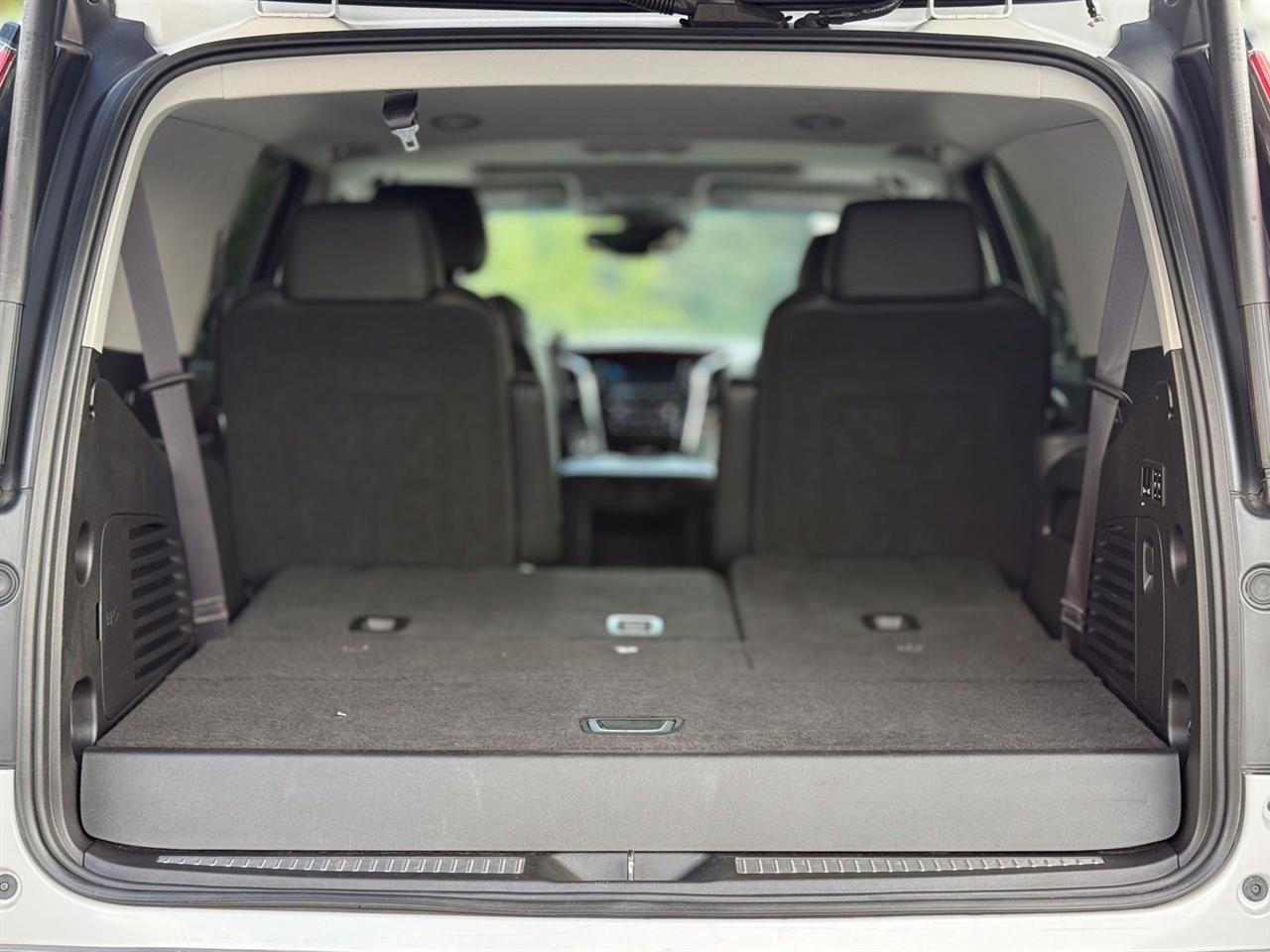 Cadillac Escalade  2016