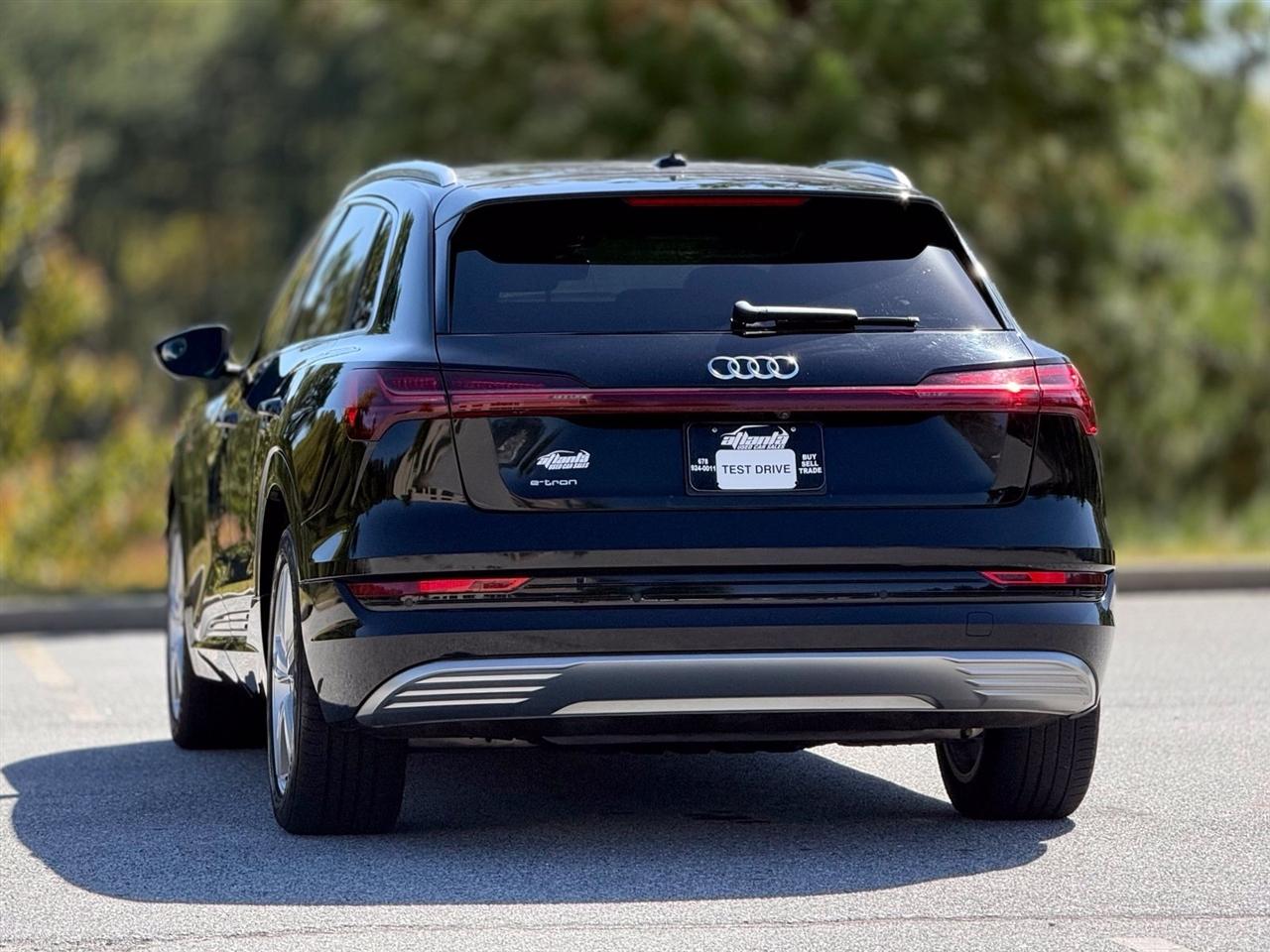 Audi E-Tron  2019
