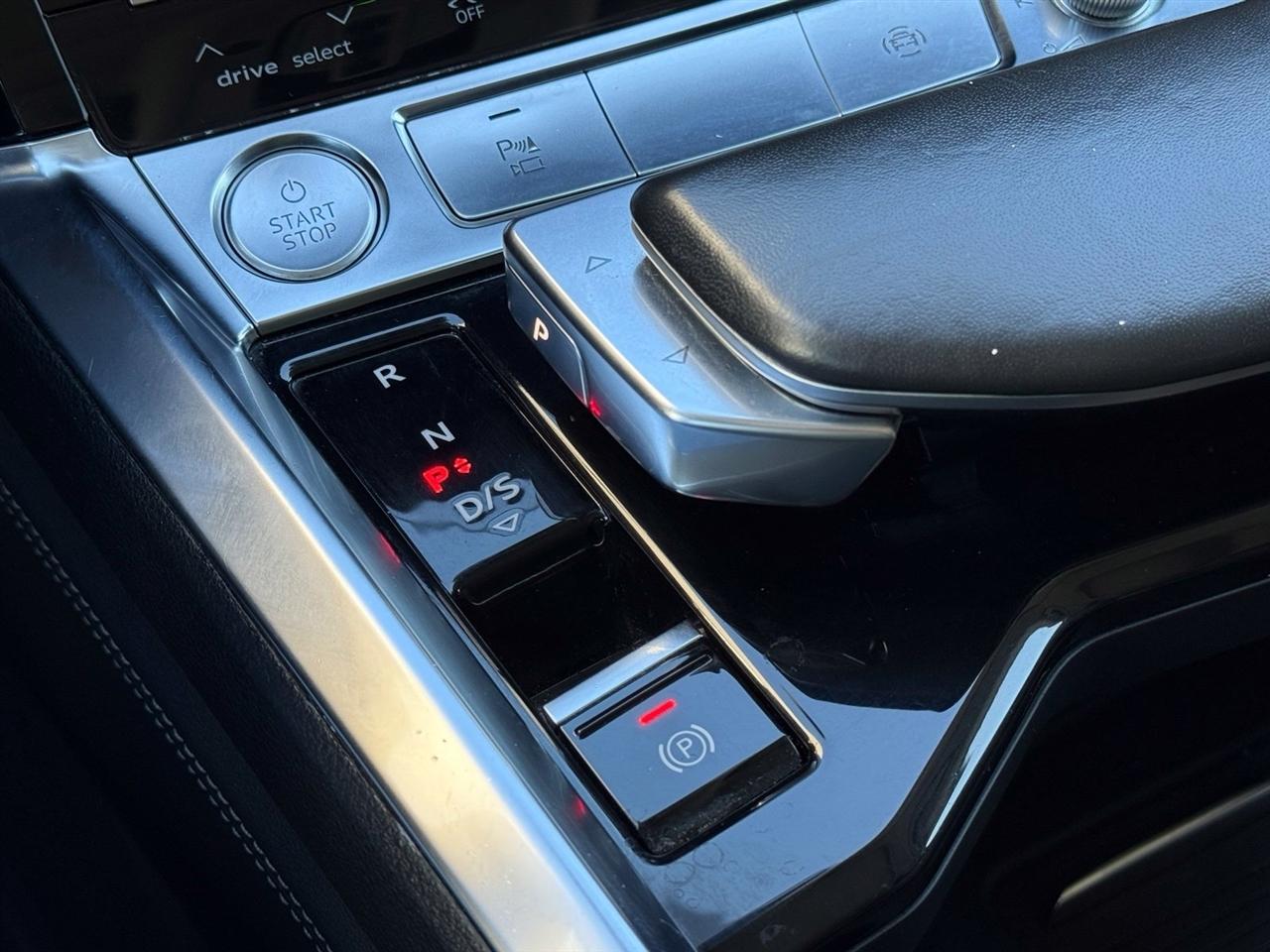 Audi E-Tron  2019