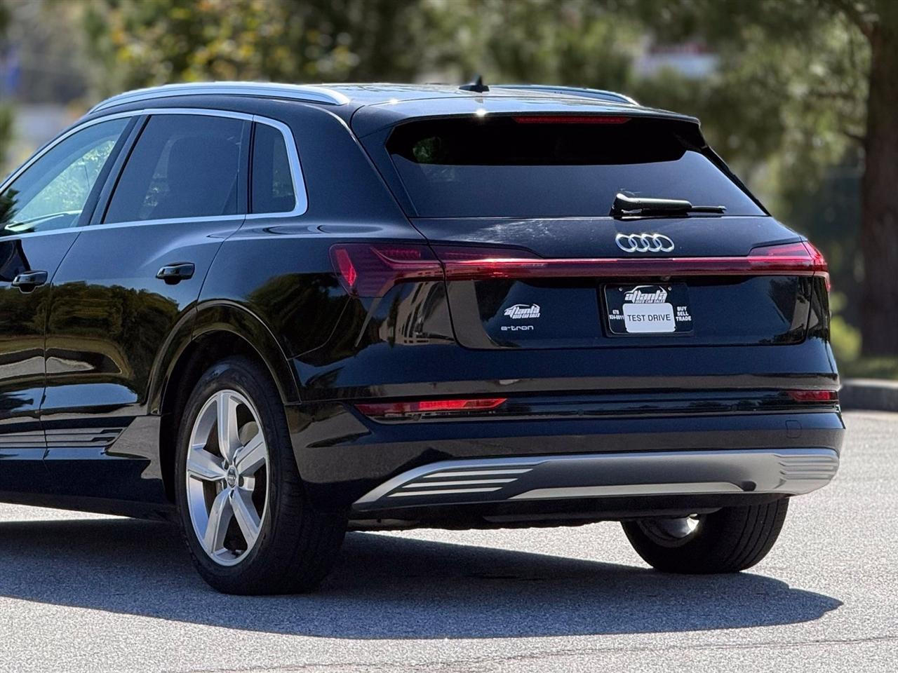 Audi E-Tron  2019