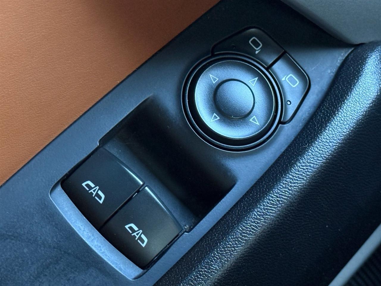 Chevrolet Camaro  2020