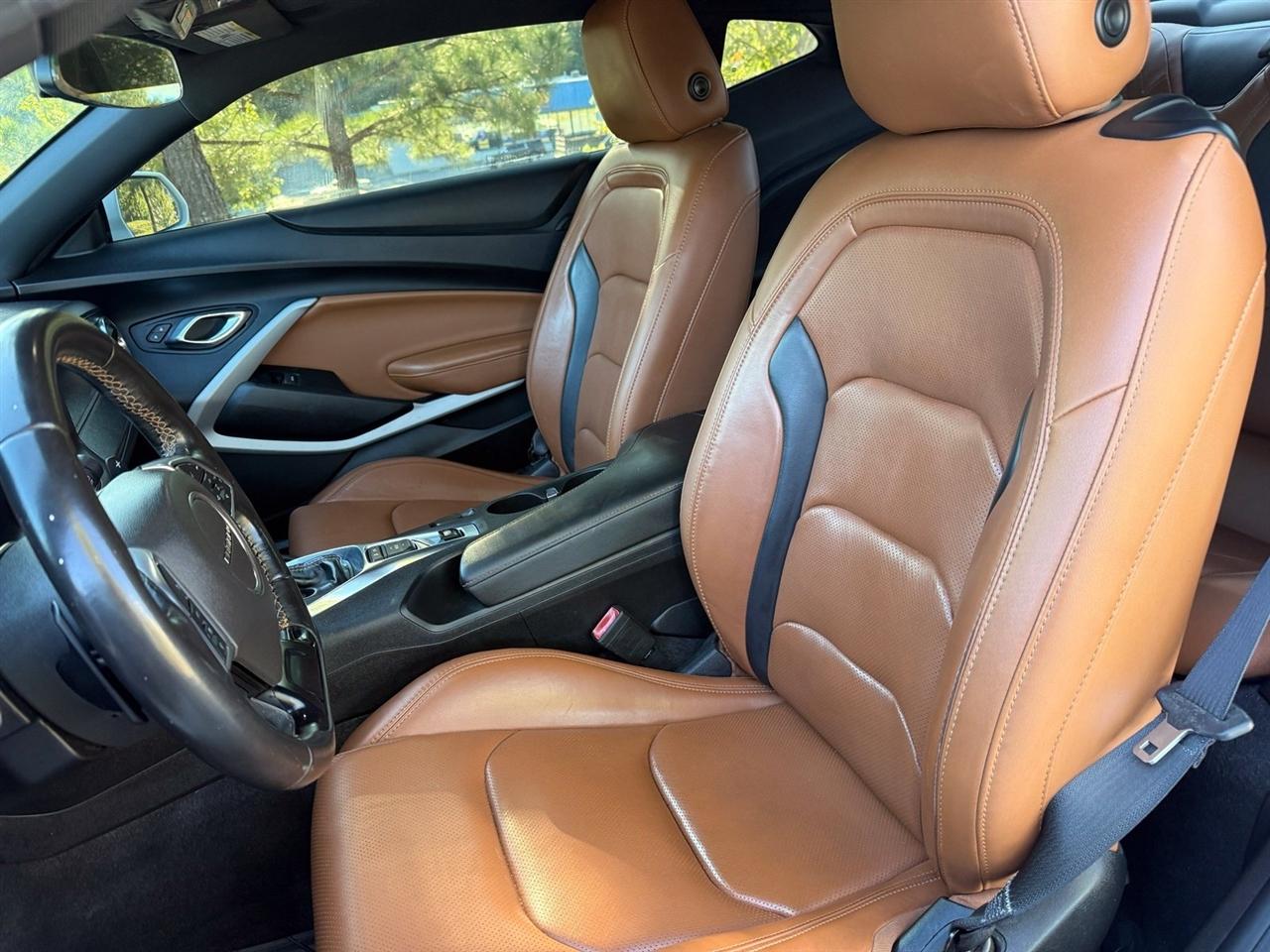 Chevrolet Camaro  2020