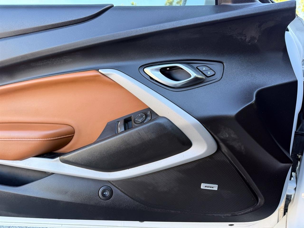 Chevrolet Camaro  2020