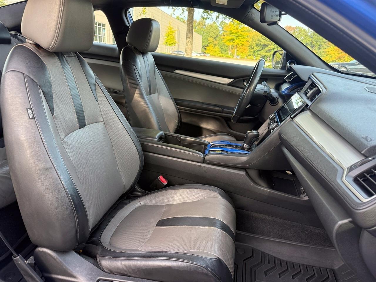 Honda Civic photo 37