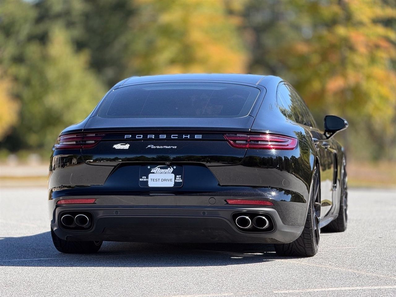 Porsche Panamera  2019