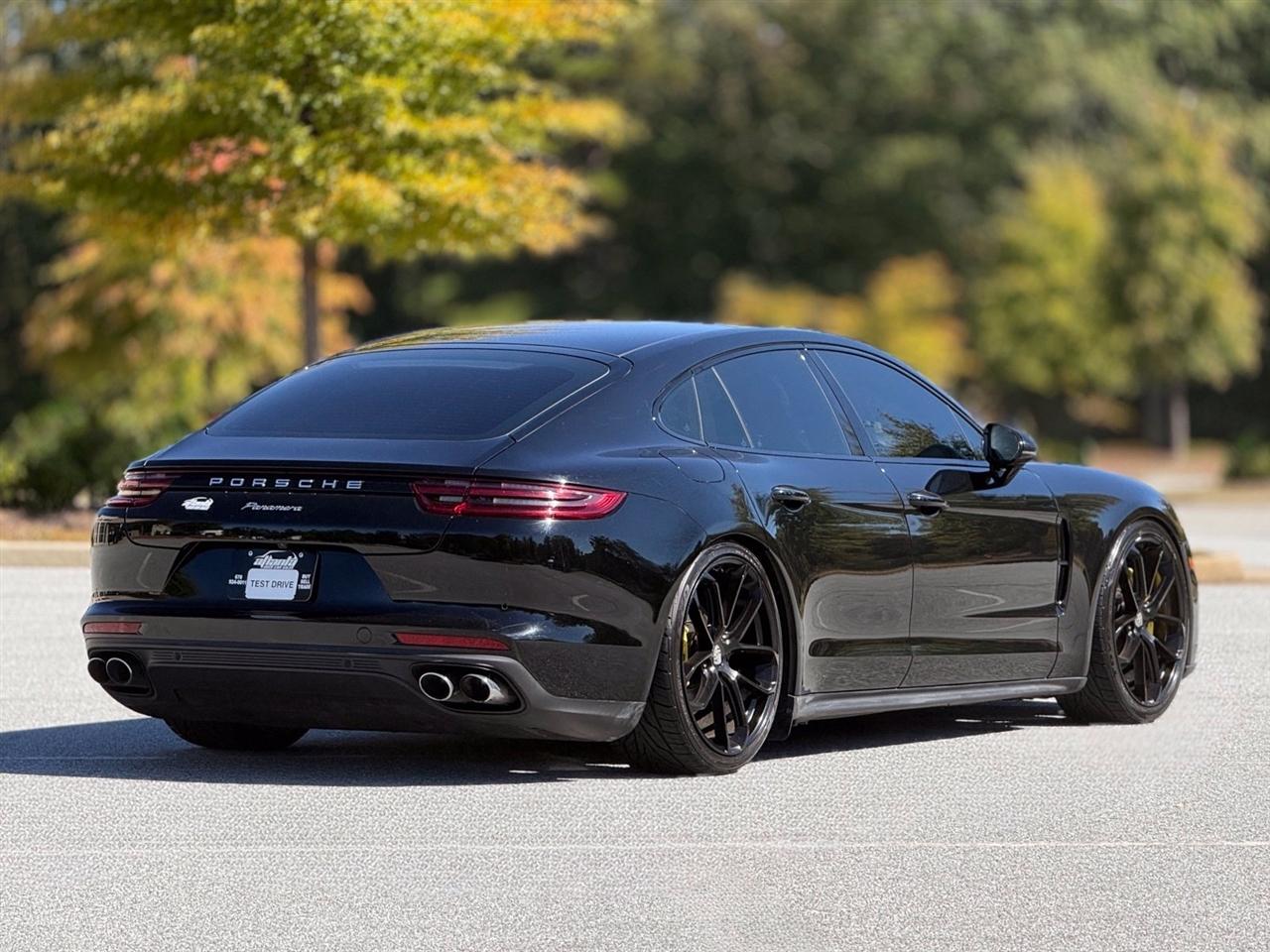 Porsche Panamera  2019