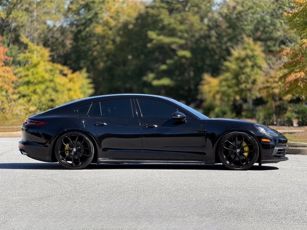 Porsche Panamera  2019