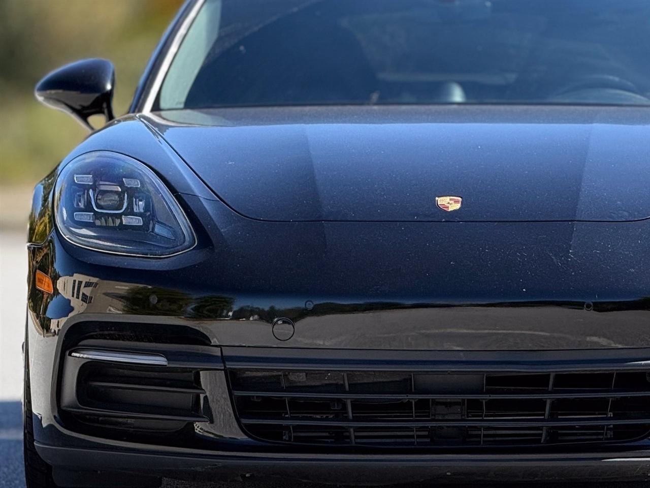 Porsche Panamera  2019