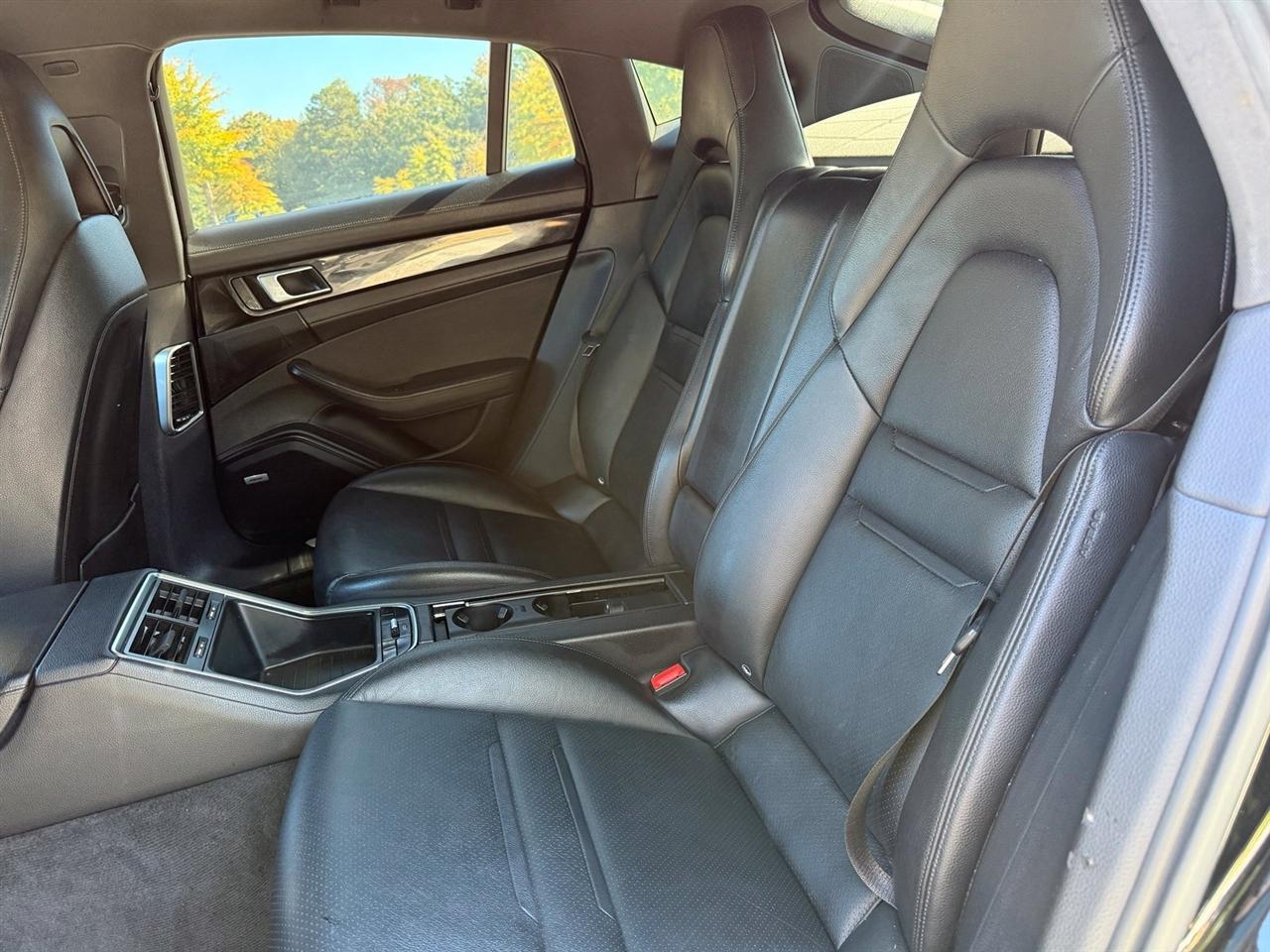 Porsche Panamera  2019