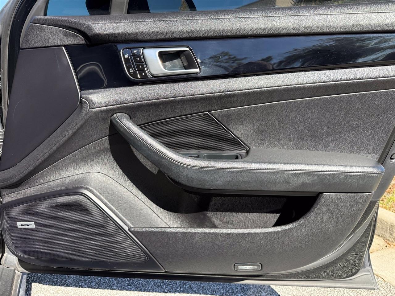 Porsche Panamera  2019