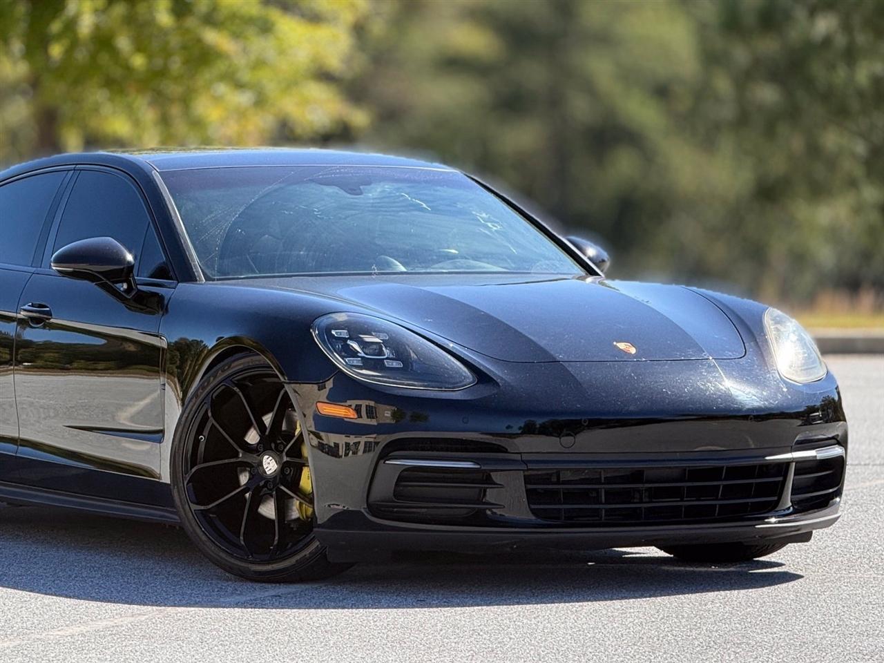Porsche Panamera  2019