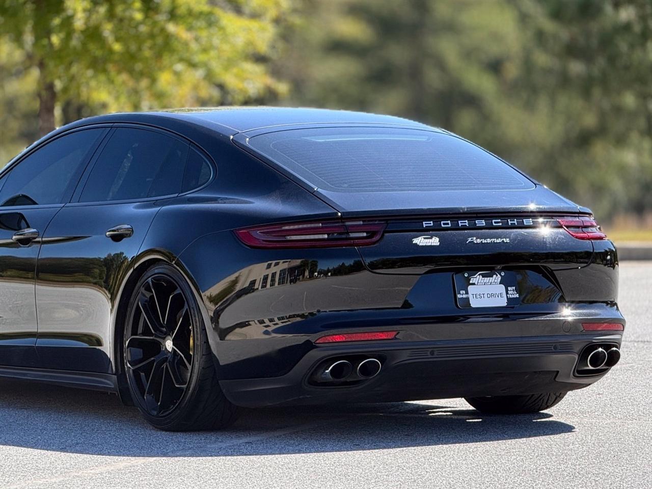 Porsche Panamera  2019