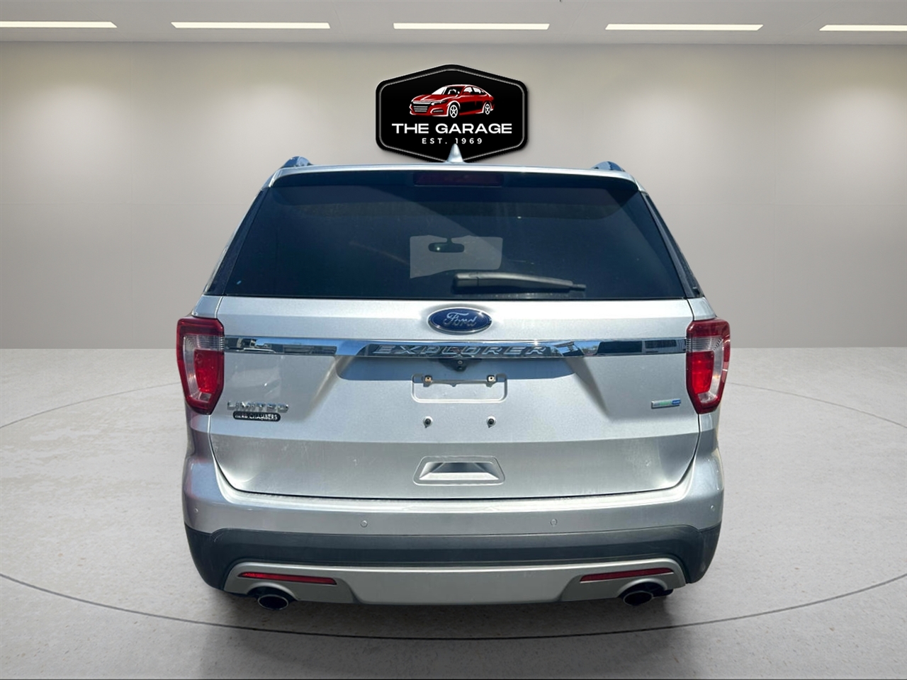 2017 Ford Explorer Limited photo 3