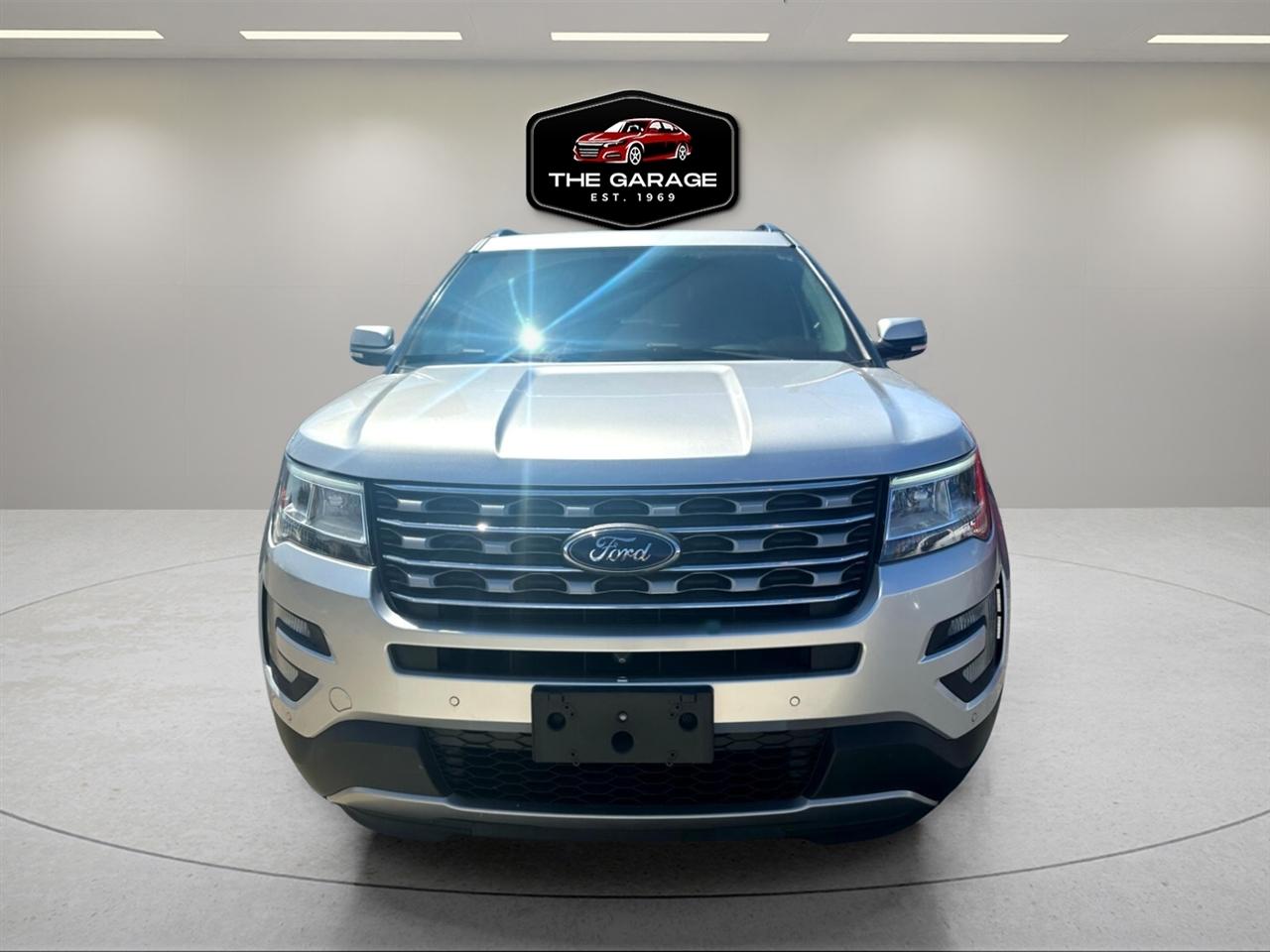 Ford Explorer Limited 4WD 2017