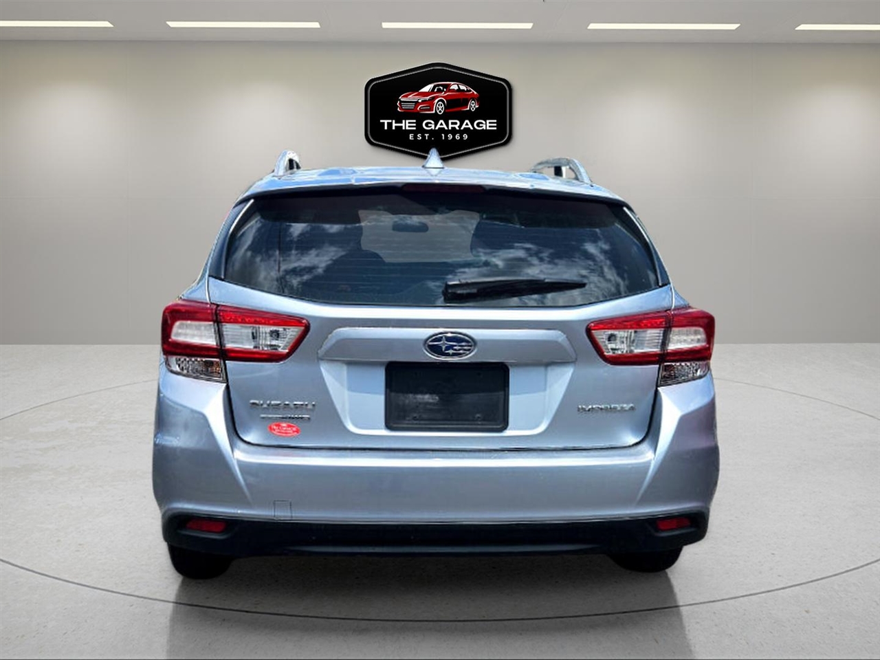 Subaru Impreza 2.0i Premium 5-Door 2018 Subaru Impreza 2.0i Premium 5-Door 2018