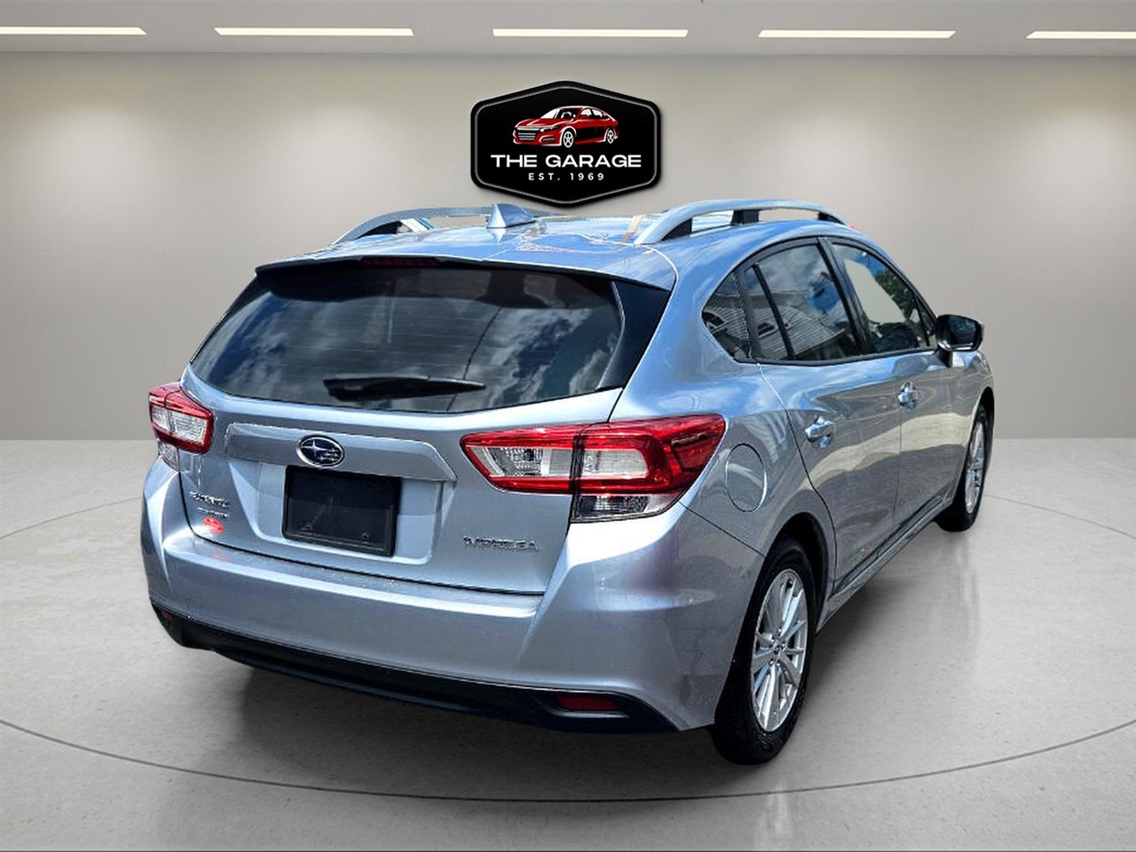 Subaru Impreza 2.0i Premium 5-Door 2018 Subaru Impreza 2.0i Premium 5-Door 2018