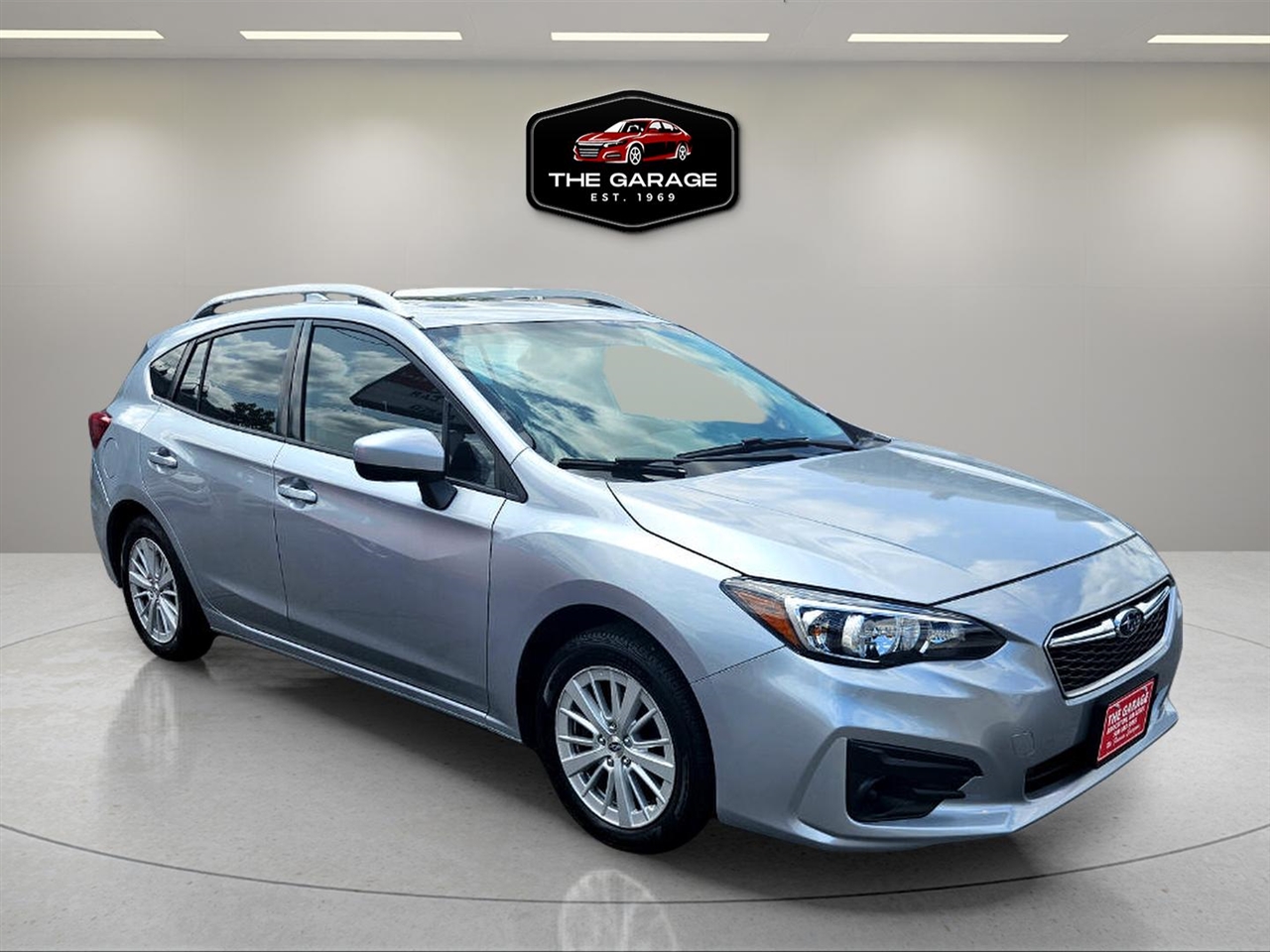 Subaru Impreza 2.0i Premium 5-Door 2018 Subaru Impreza 2.0i Premium 5-Door 2018