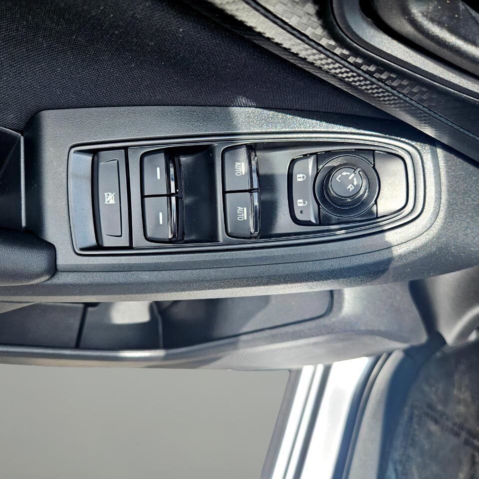 Subaru Impreza 2.0i Premium 5-Door 2018 Subaru Impreza 2.0i Premium 5-Door 2018