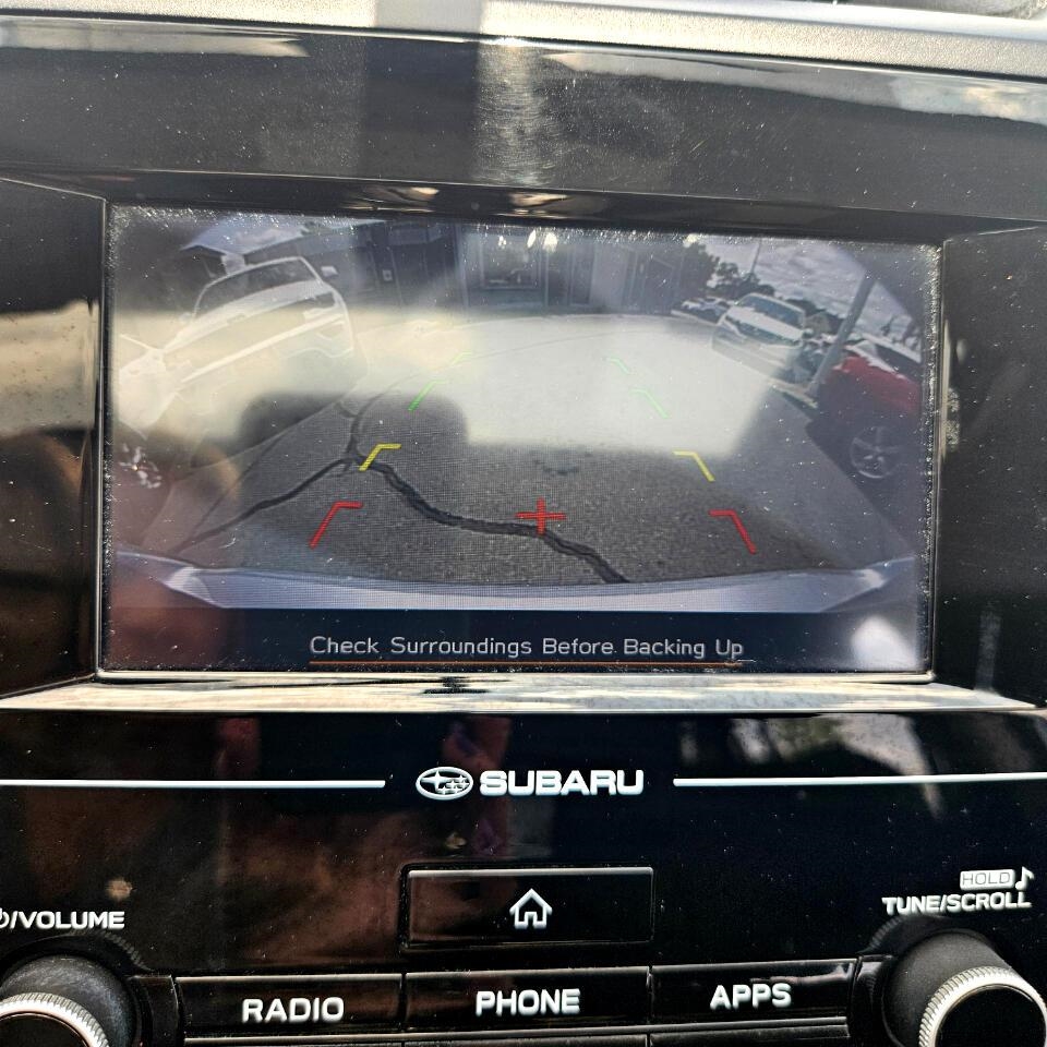 Subaru Impreza 2.0i Premium 5-Door 2018 Subaru Impreza 2.0i Premium 5-Door 2018