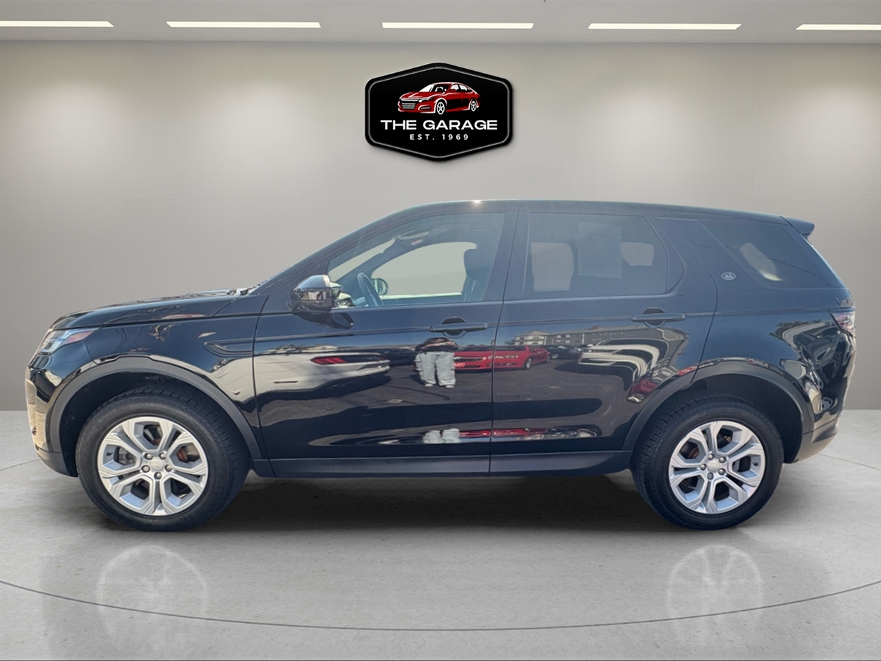 Land Rover Discovery Sport Standard 4WD 2020 Land Rover Discovery Sport Standard 4WD 2020