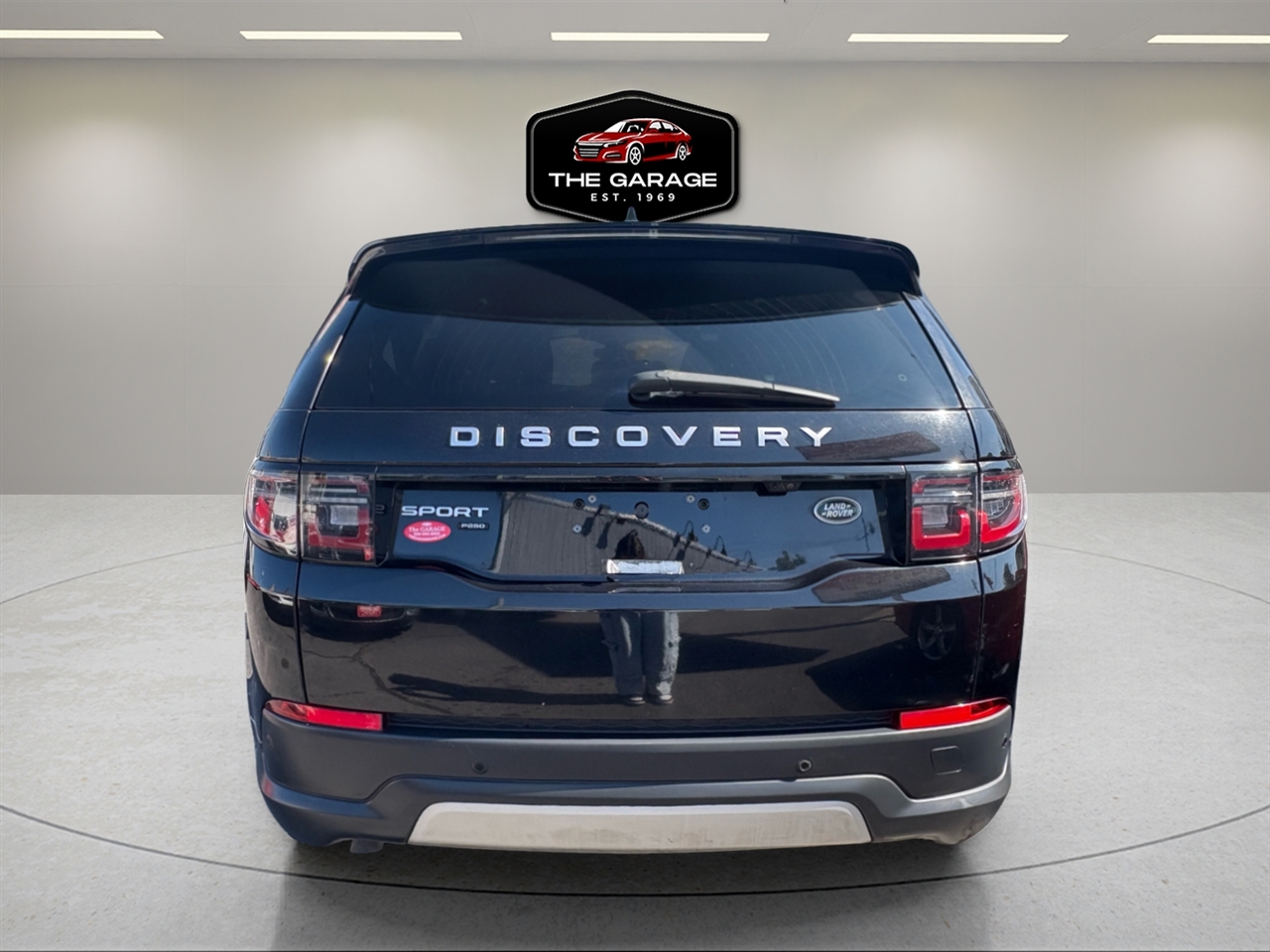 Land Rover Discovery Sport Standard 4WD 2020 Land Rover Discovery Sport Standard 4WD 2020