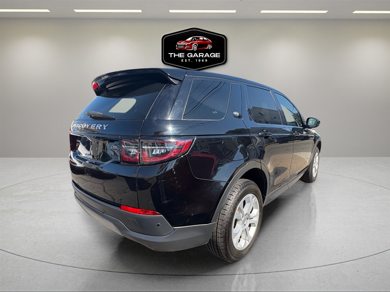 Land Rover Discovery Sport Standard 4WD 2020 Land Rover Discovery Sport Standard 4WD 2020