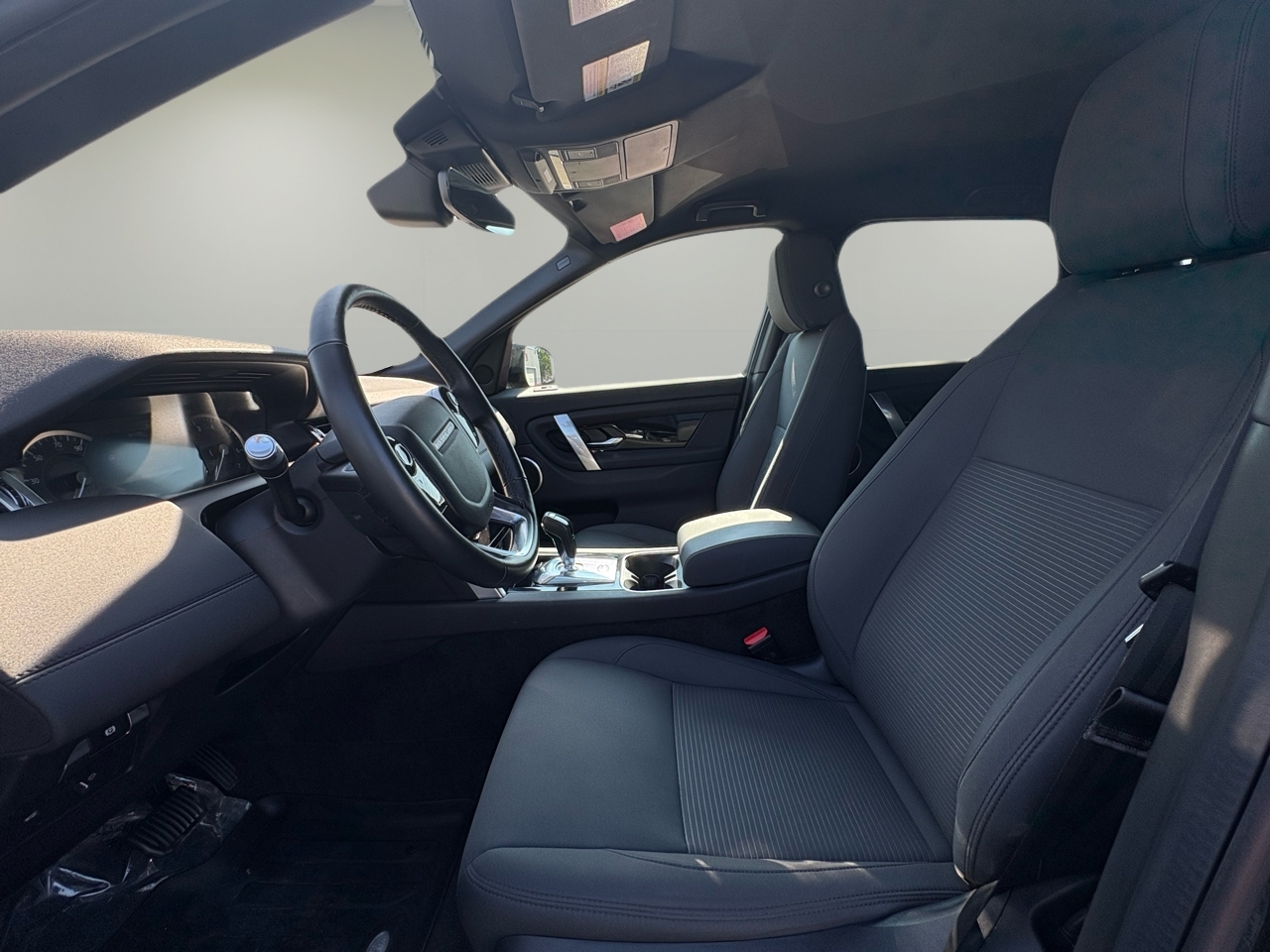 Land Rover Discovery Sport Standard 4WD 2020 Land Rover Discovery Sport Standard 4WD 2020