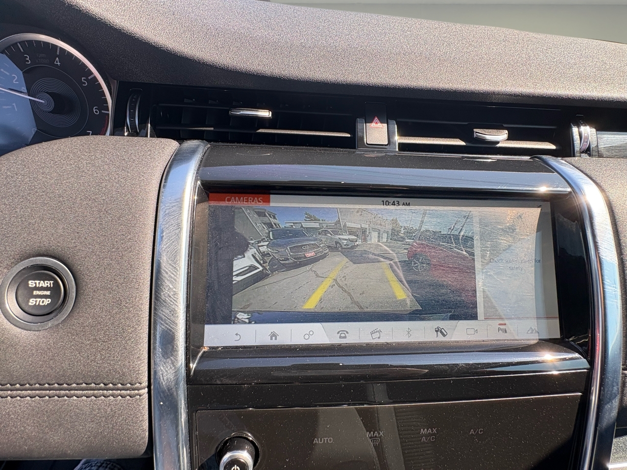 Land Rover Discovery Sport Standard 4WD 2020 Land Rover Discovery Sport Standard 4WD 2020